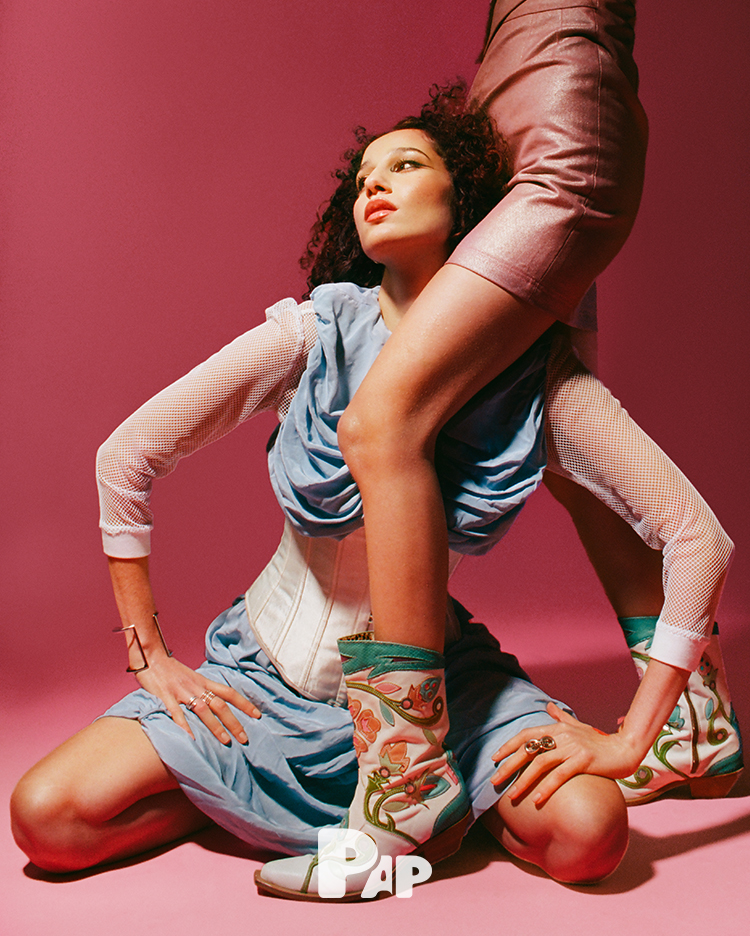 GIRLS TEMPTATION — Look 5