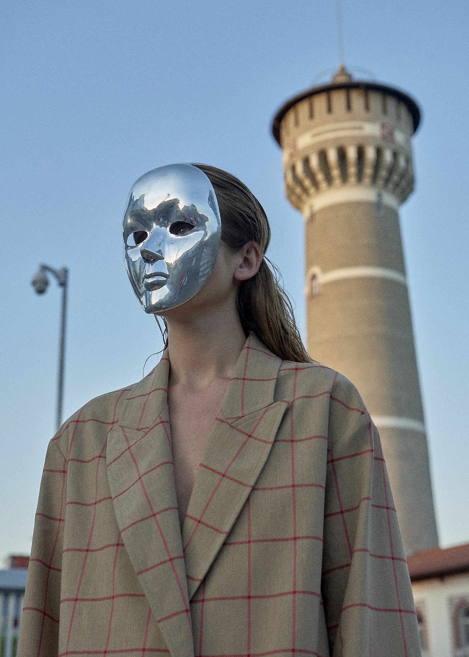 HUMAN FACTORY — Look 5