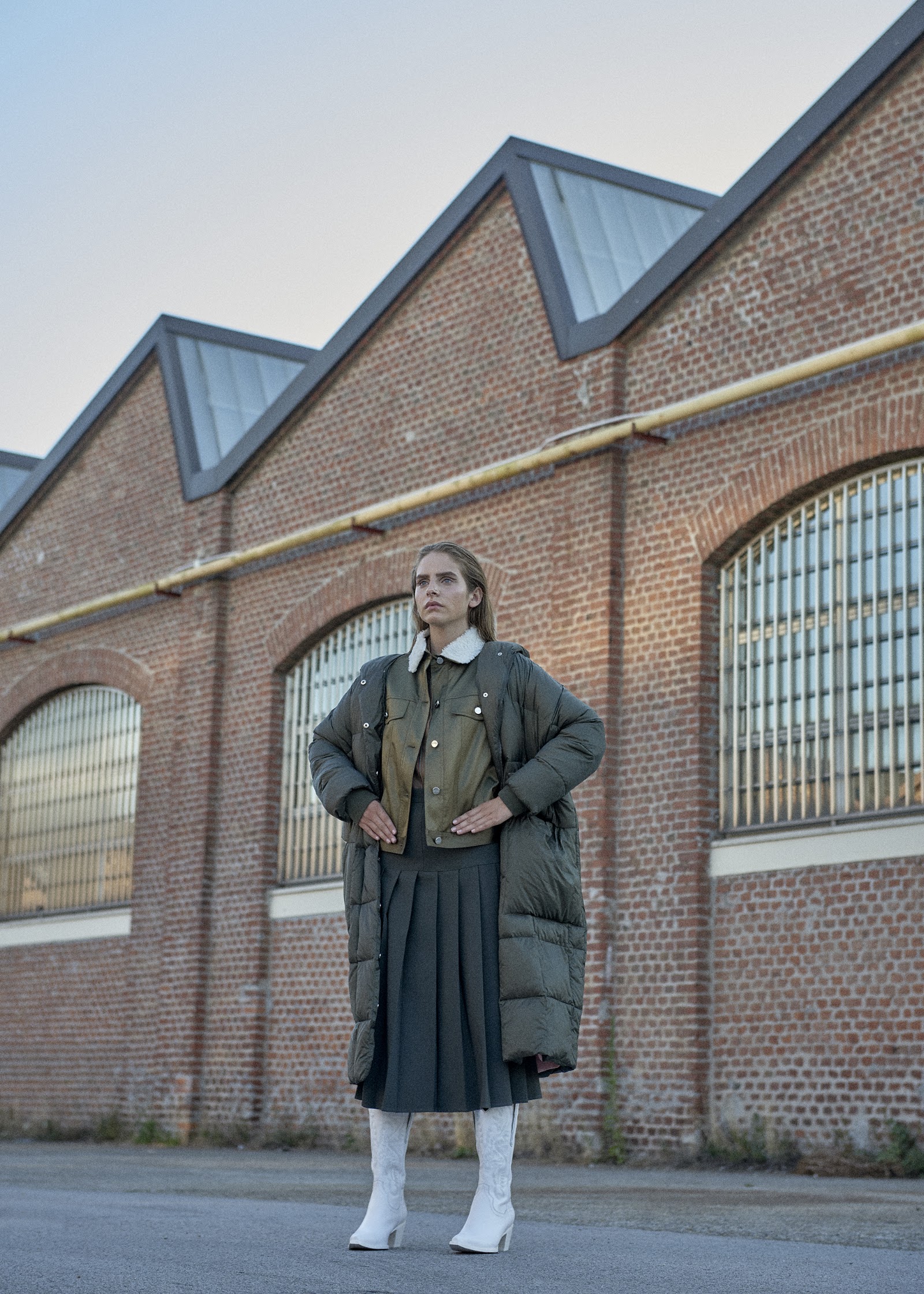 HUMAN FACTORY — Look 12