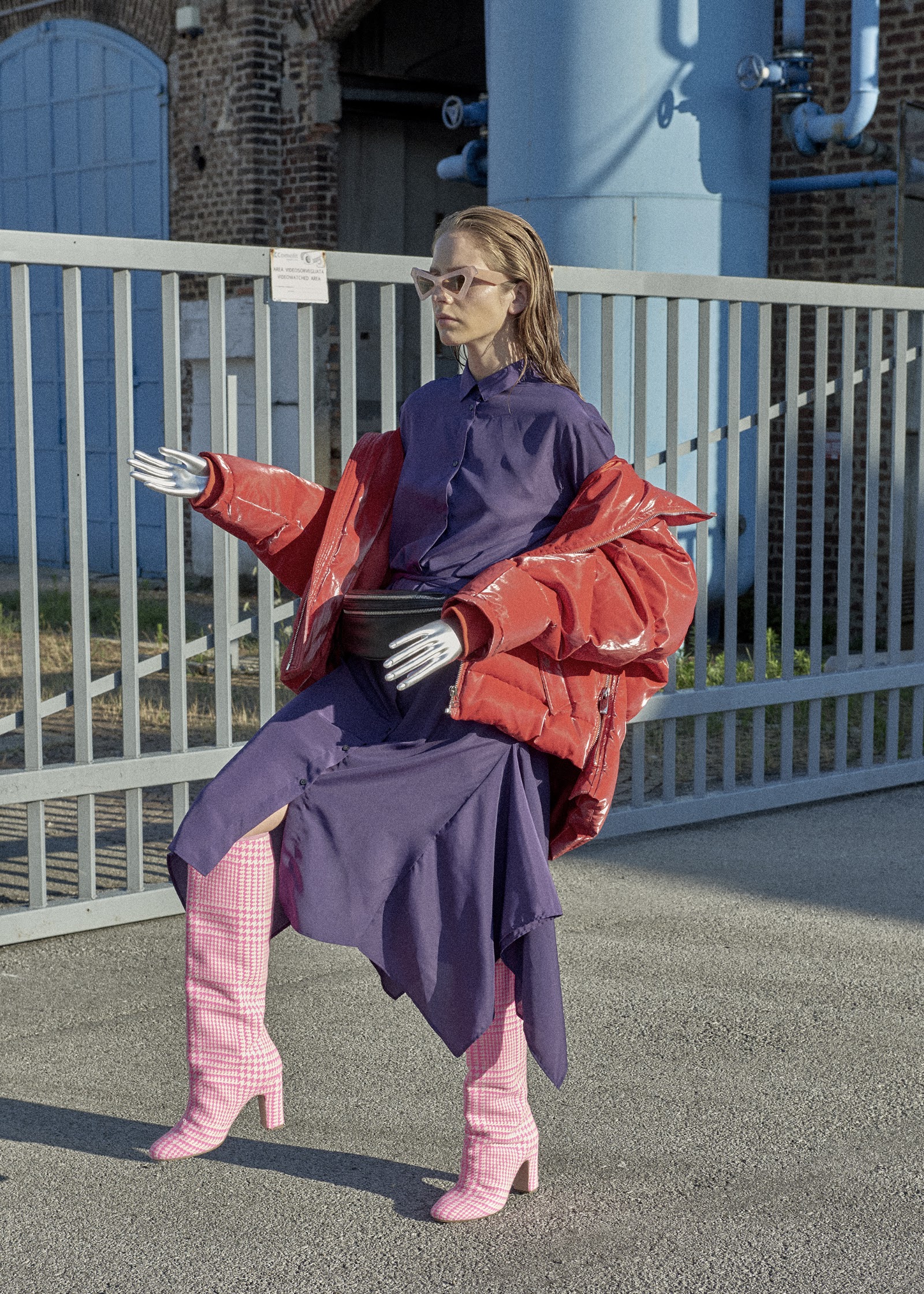 HUMAN FACTORY — Look 14