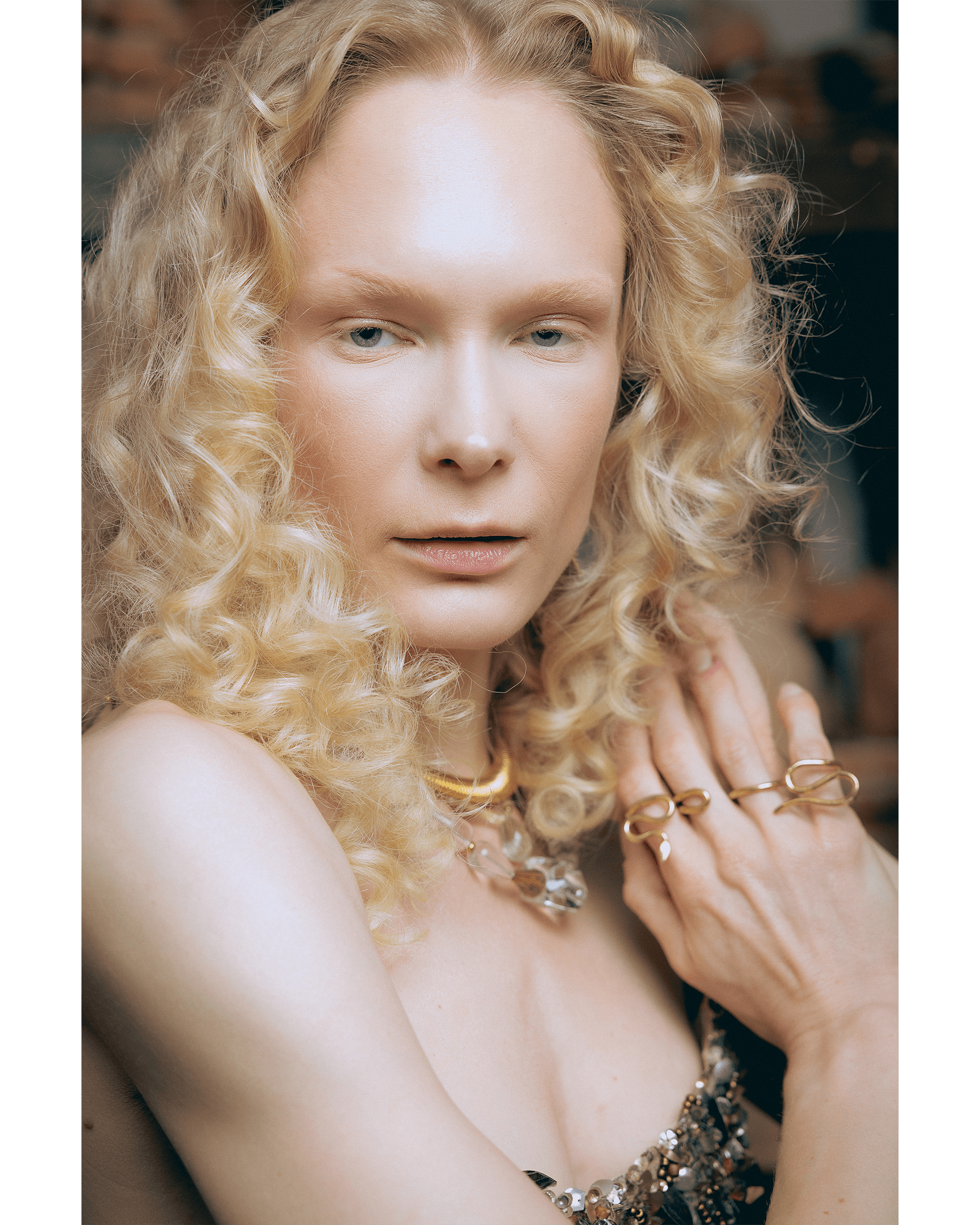 Stone to flesh — Look 12