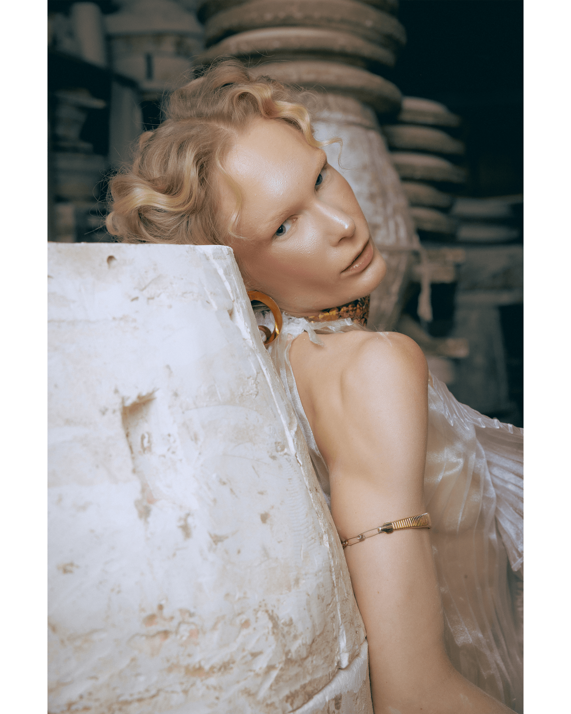Stone to flesh — Look 15