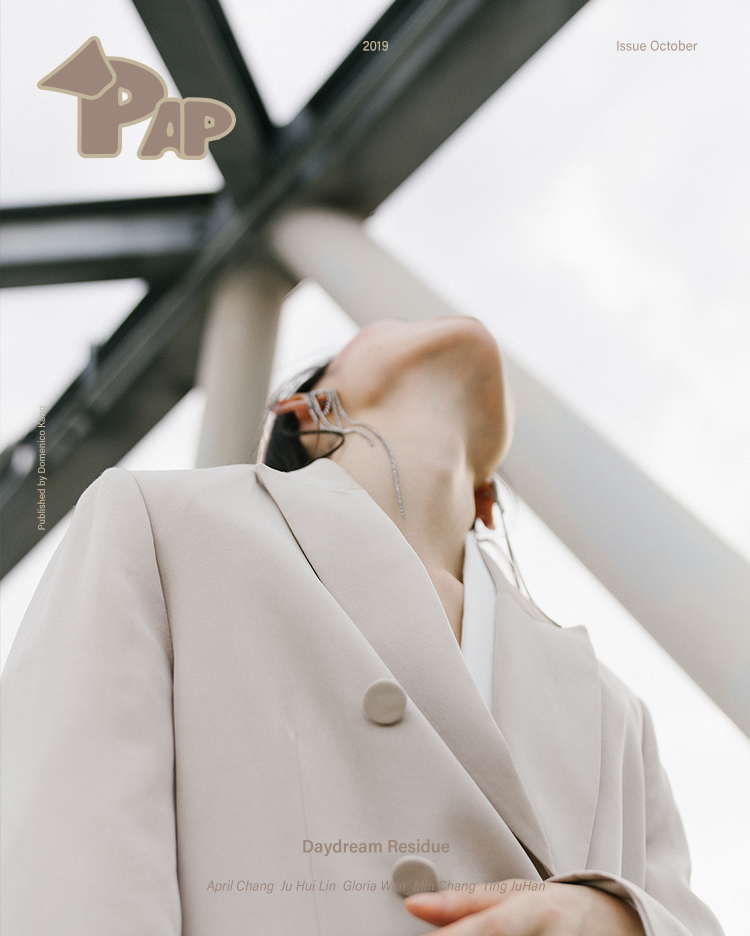 DAYDREAM RESIDUE — Look 9
