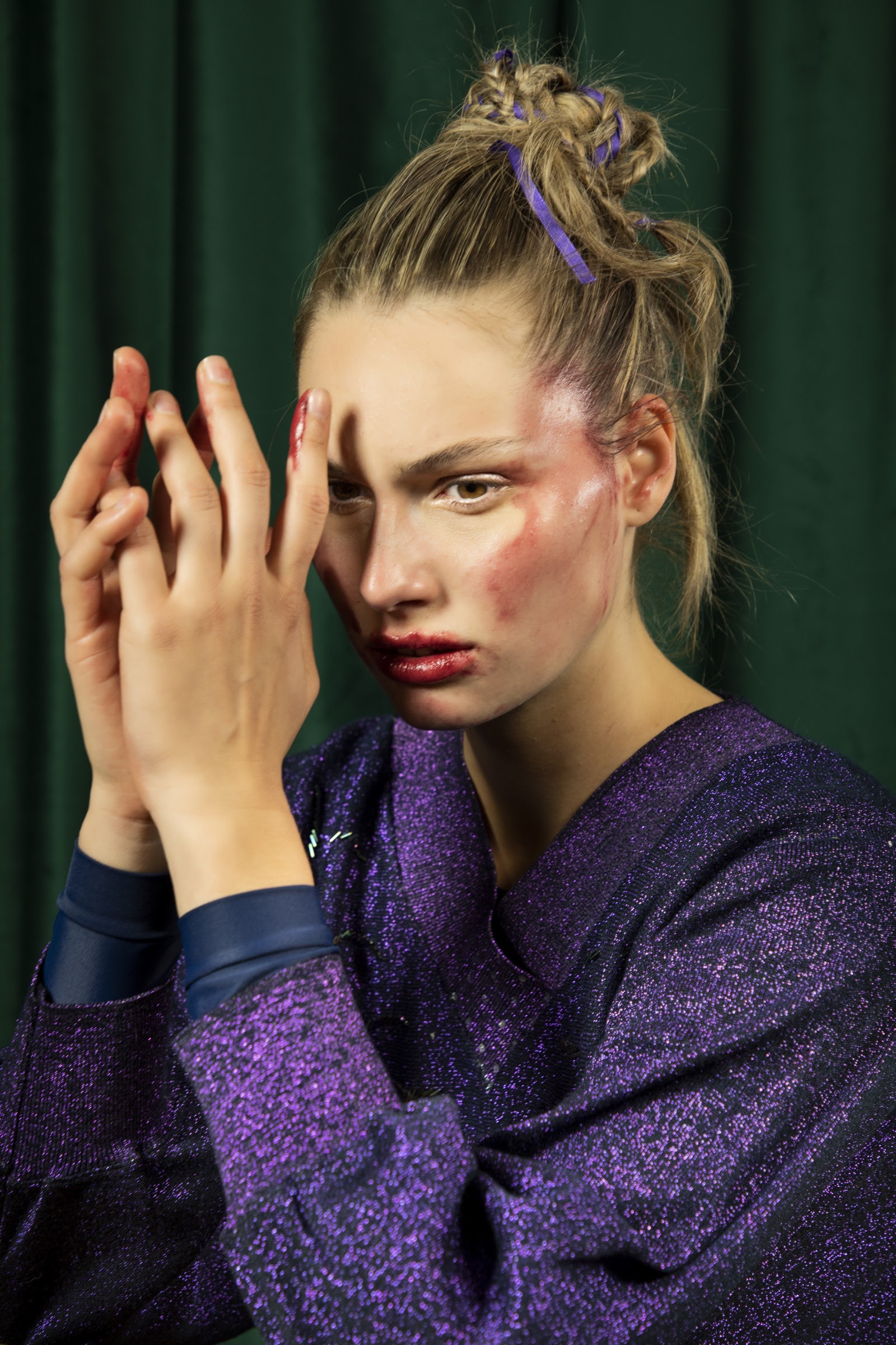 TONYANATION, BASED ON A TRUE STORY. — Look 10
