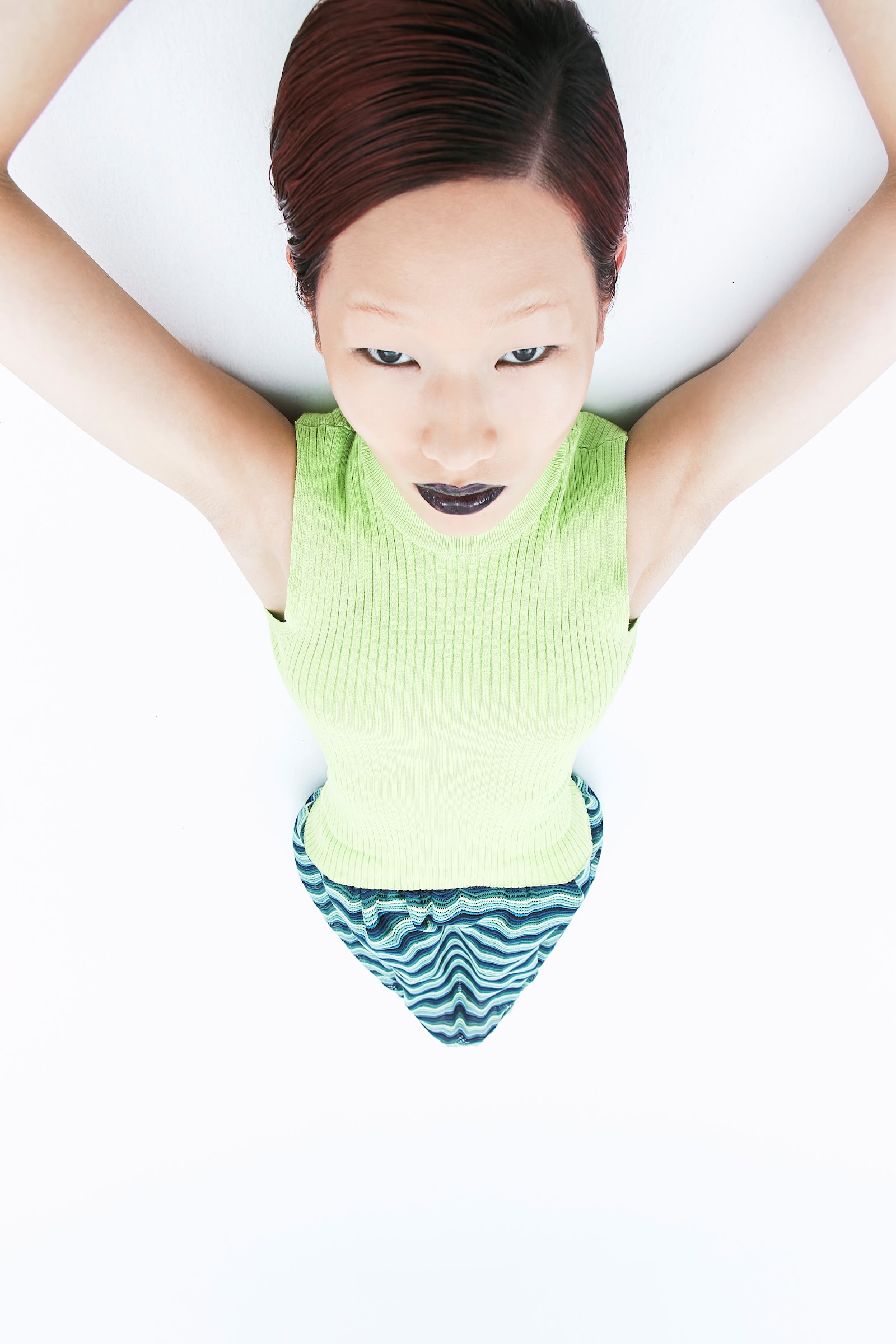 NEW GROOVE — Look 6