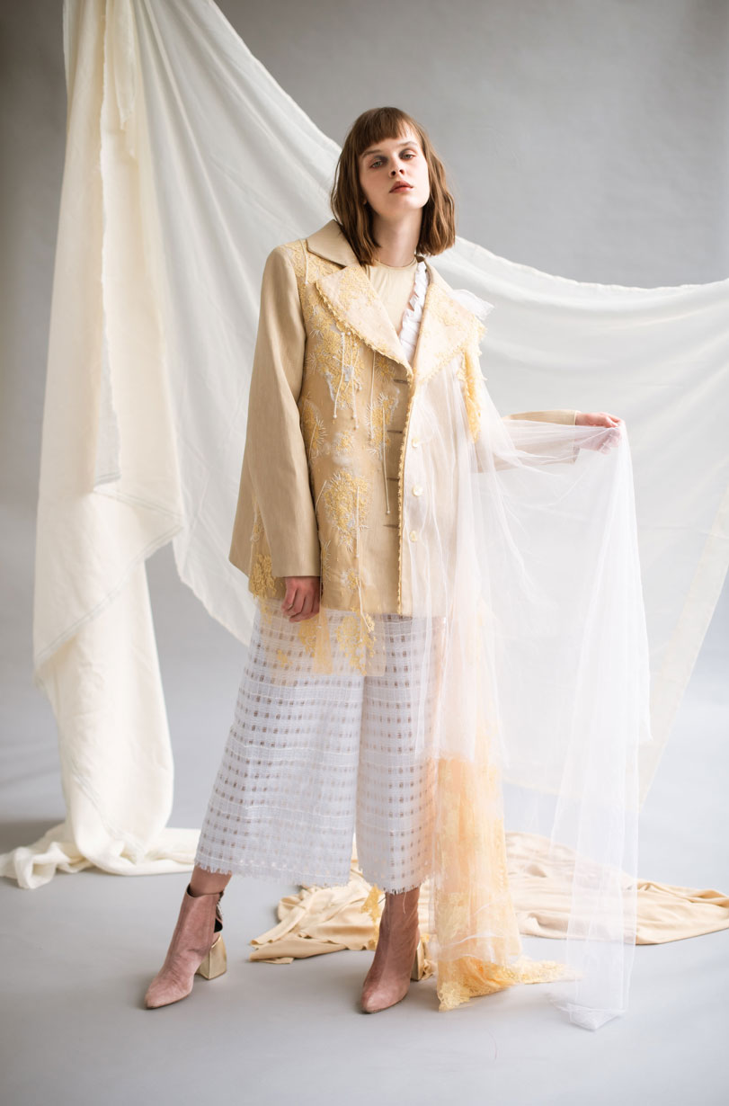 INTIMACY — Look 2