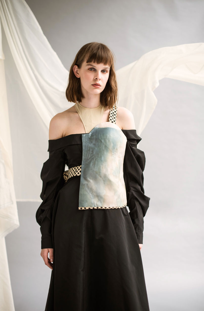 INTIMACY — Look 12