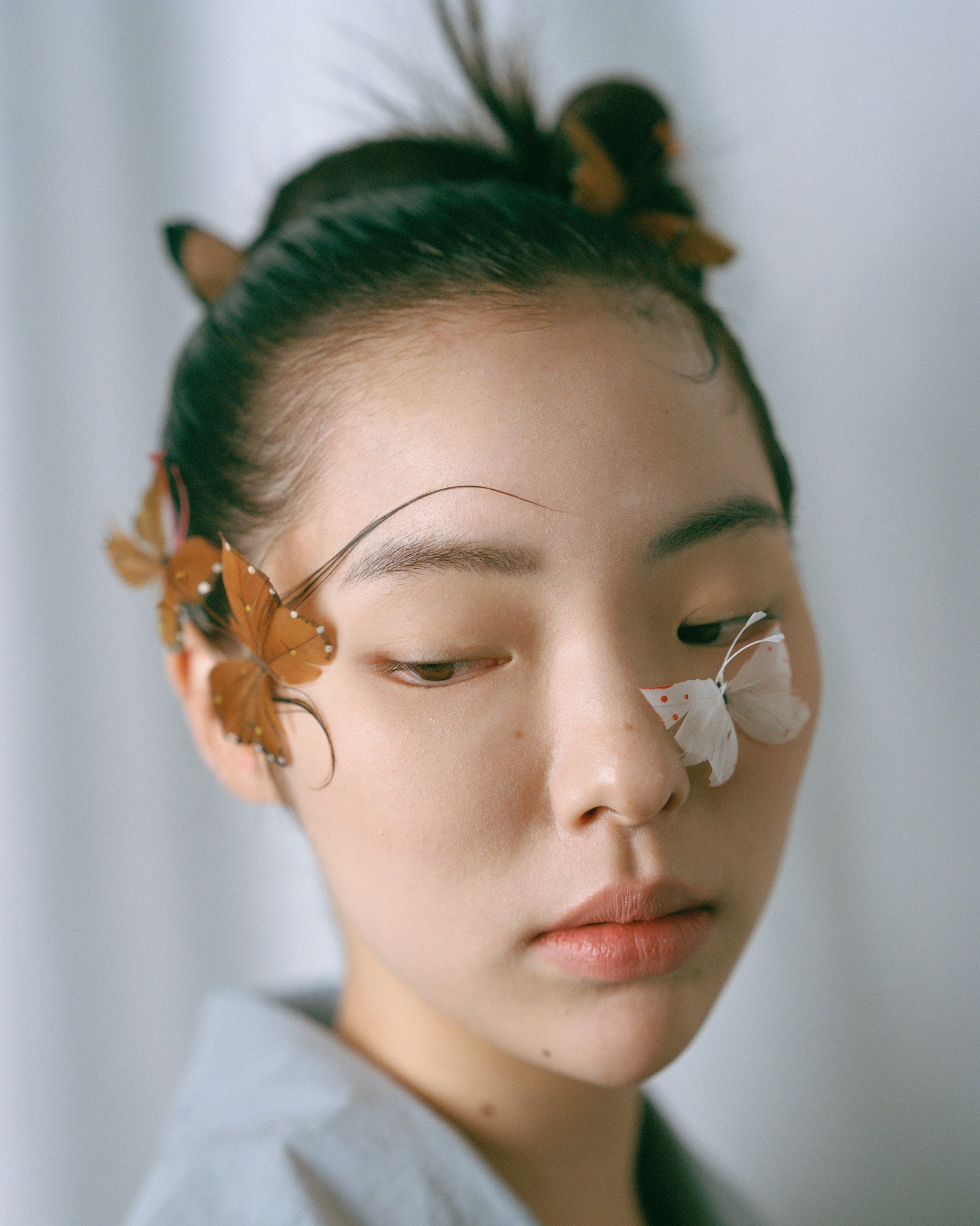 A THREAD OF ROOTS — Look 6