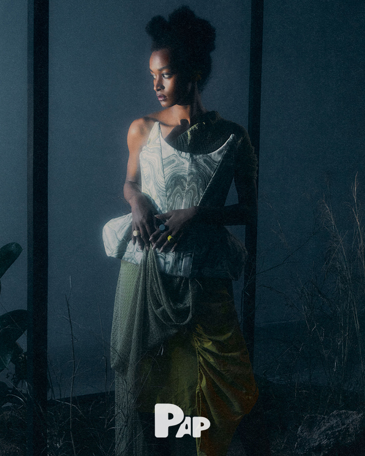 MY BEAST FRIEND — Look 11