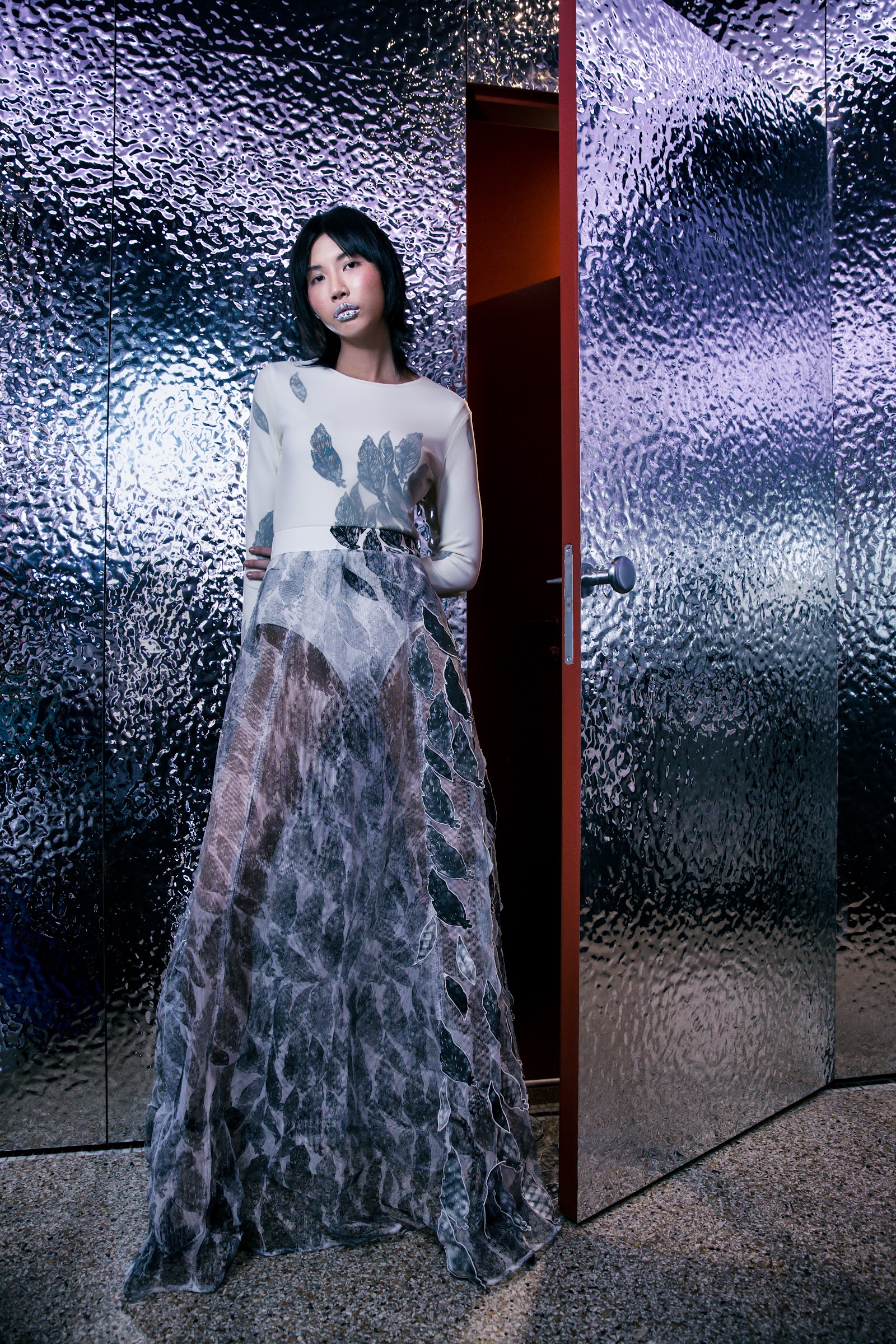 SILVER LINING — Look 1