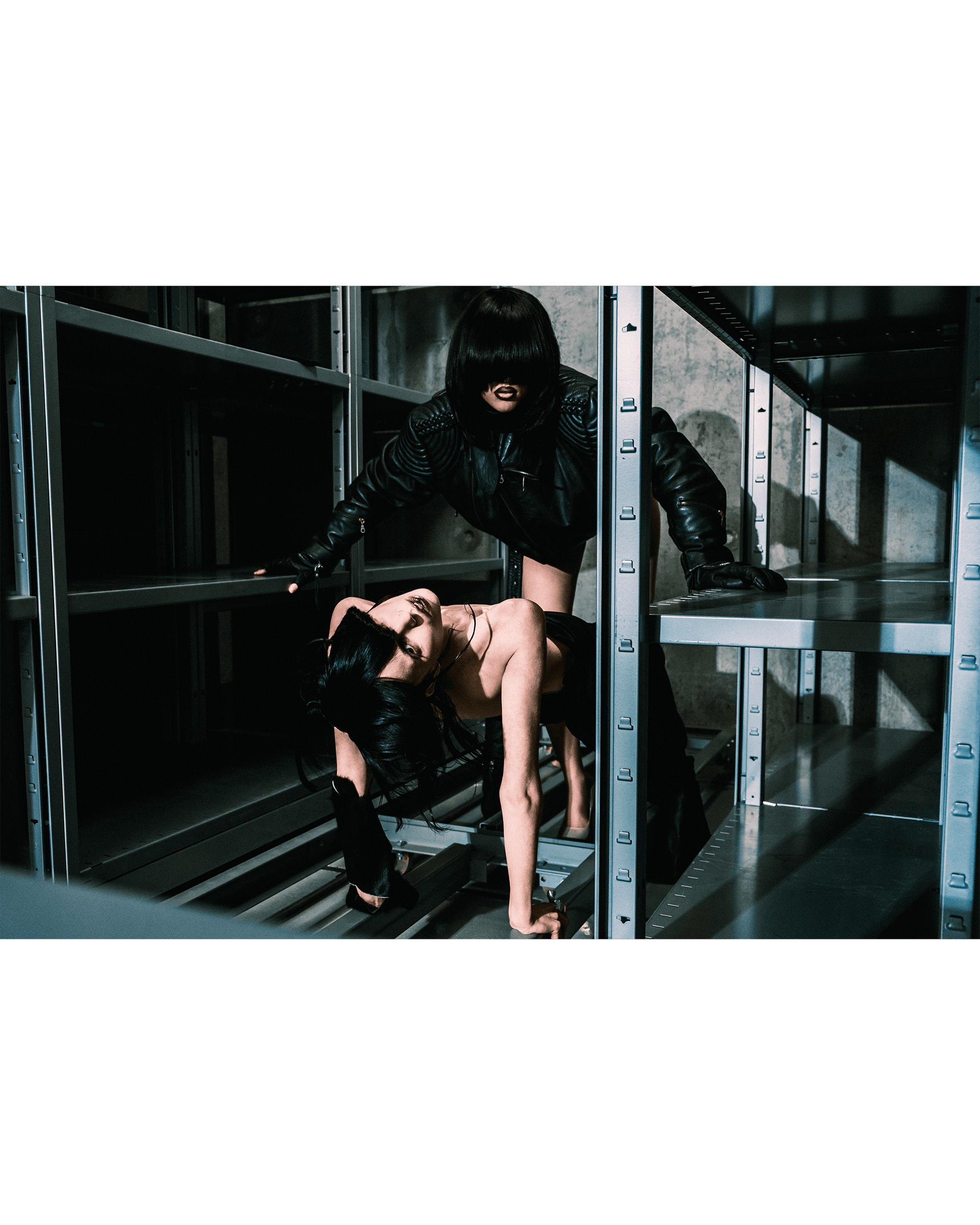 Exit Void Bizzarre — Look 8