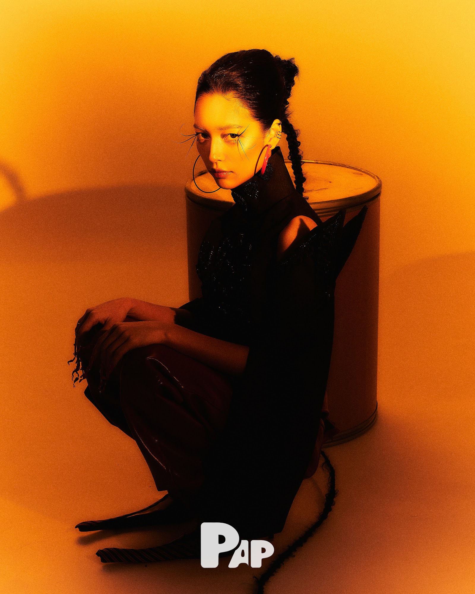 FISHERWOMEN — Look 5