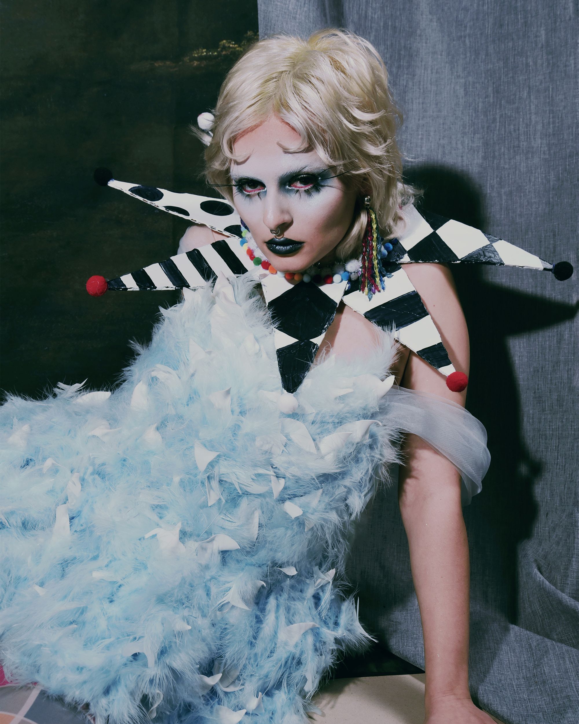 Welcome to the Circus — Cover