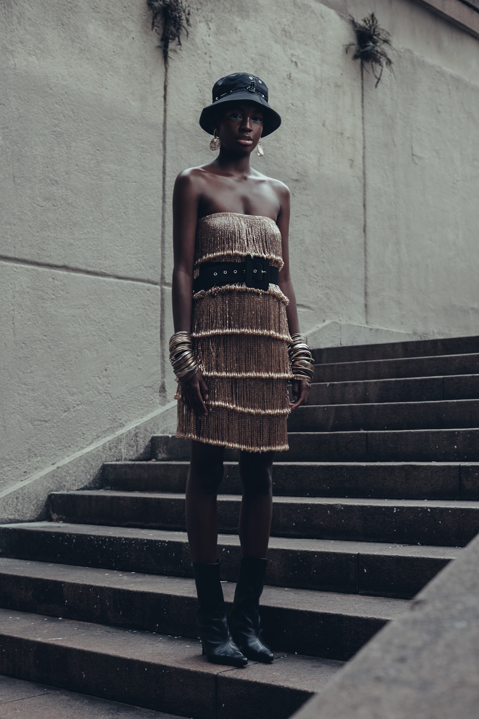 STREET SHAPE — Look 9