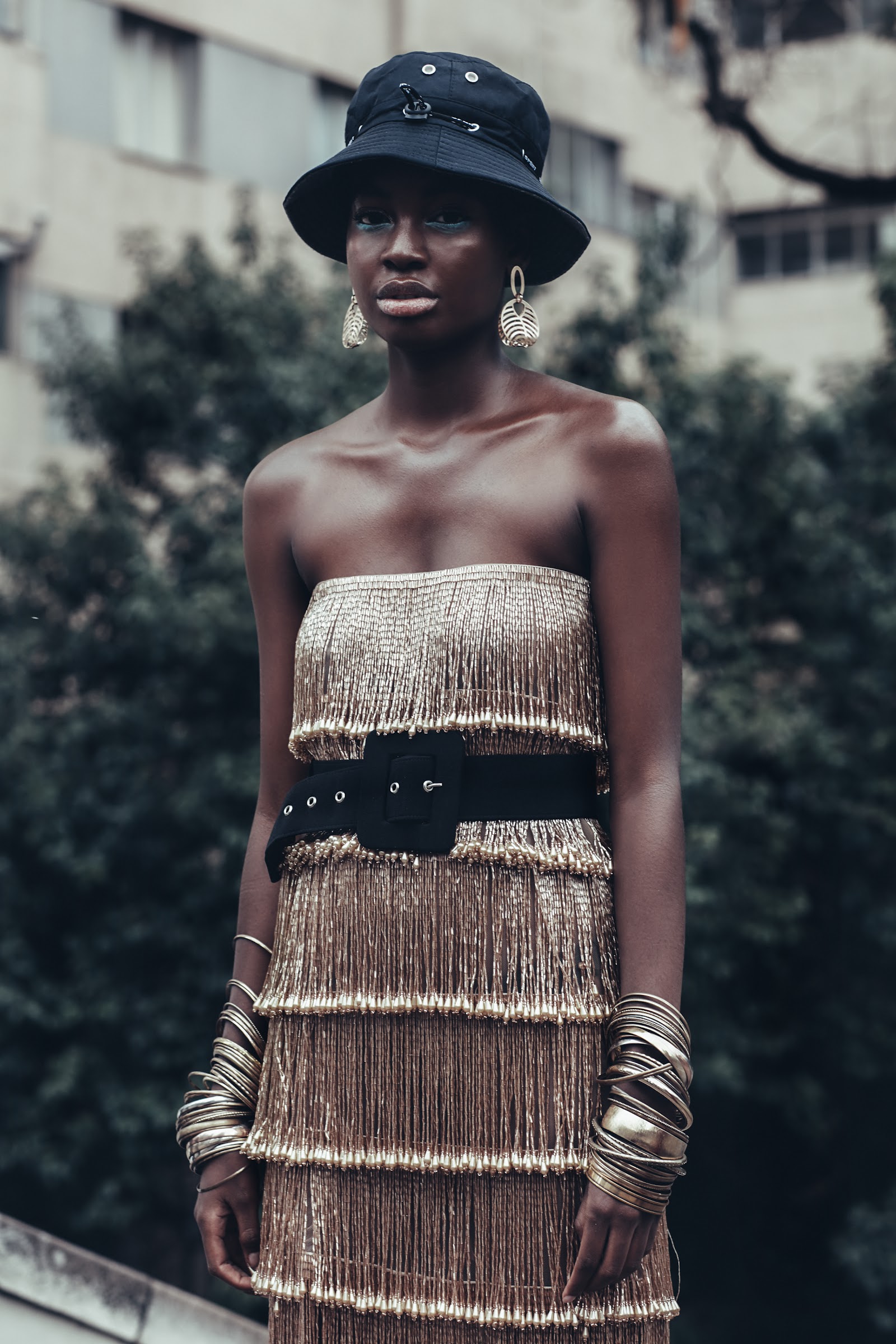 STREET SHAPE — Look 10