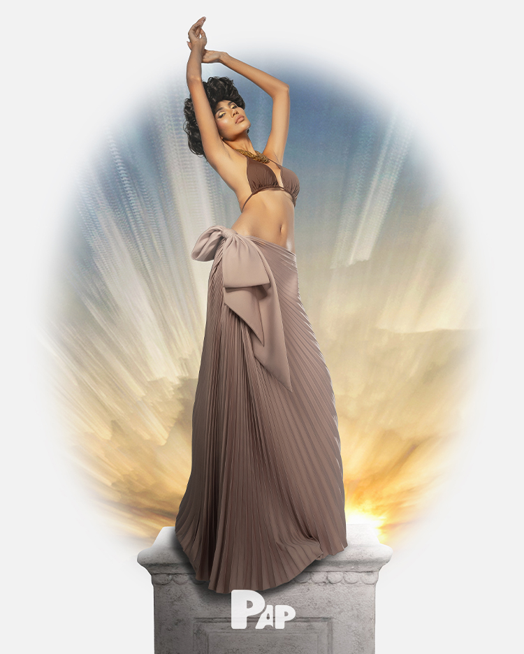 DO WE DREAM THE SAME DREAMS? — Look 12