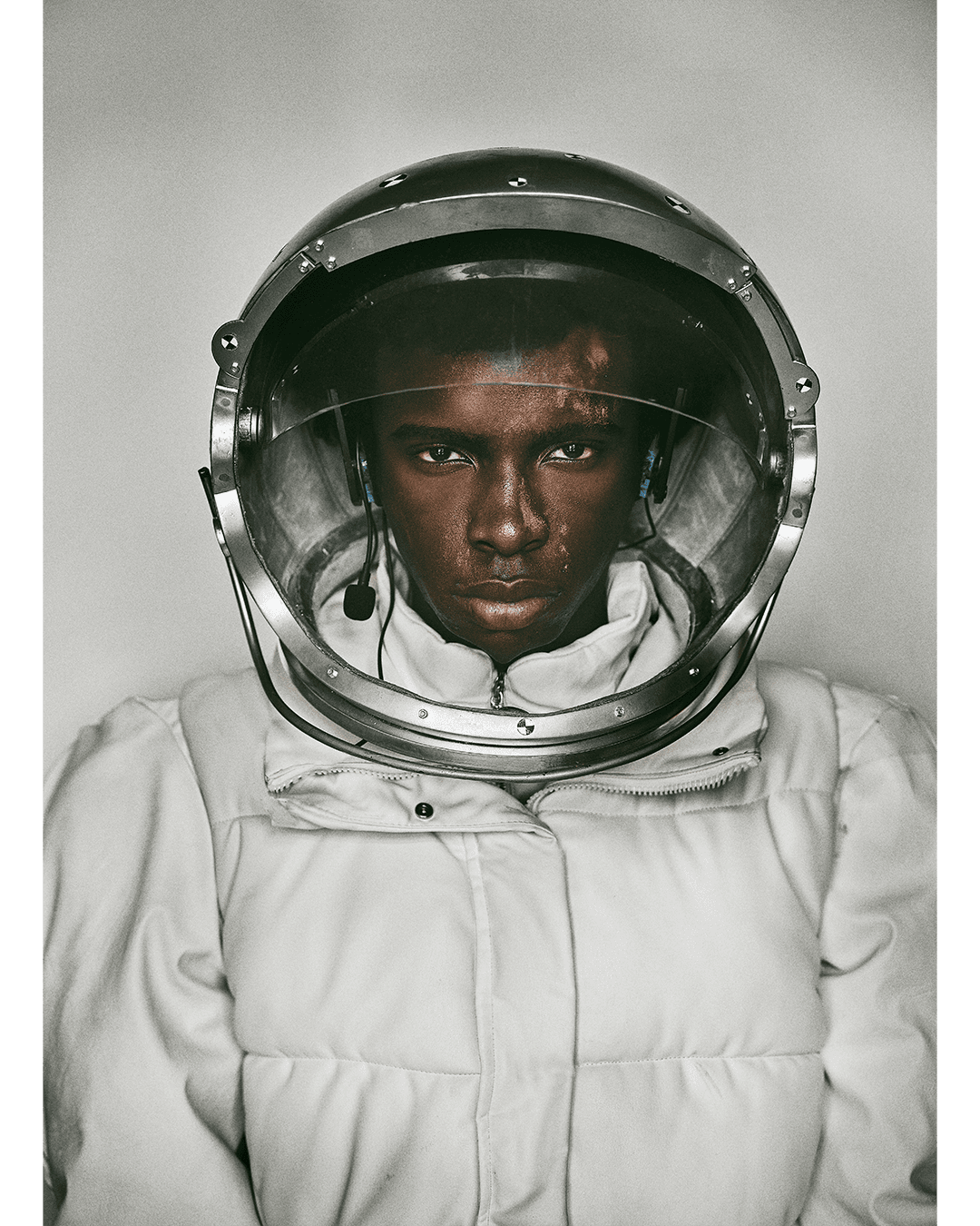 Boy Who Turns Into Stardust — Look 2