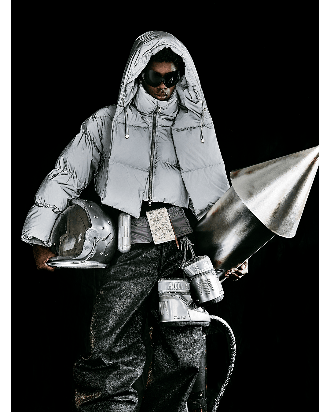 Boy Who Turns Into Stardust — Look 5