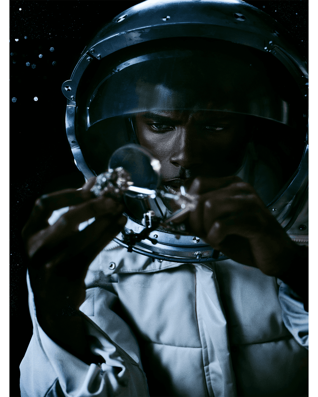Boy Who Turns Into Stardust — Look 7