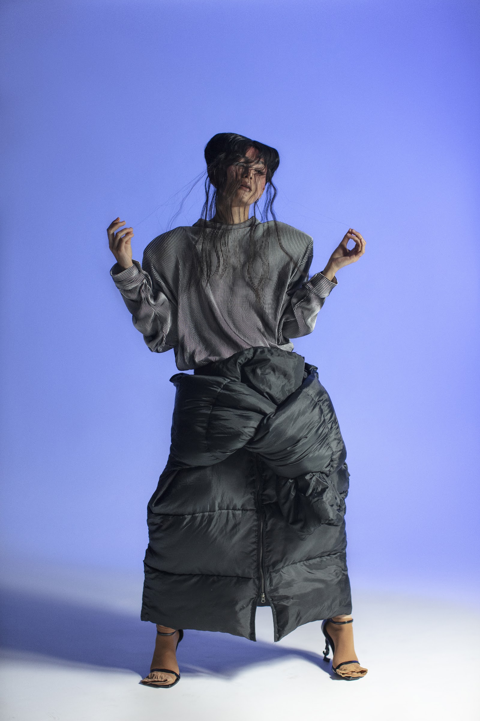 RECORD OF SHAPES — Look 22
