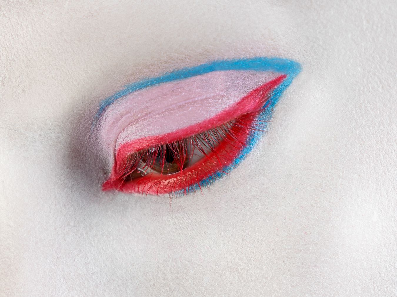 Breaking Visions — Look 7