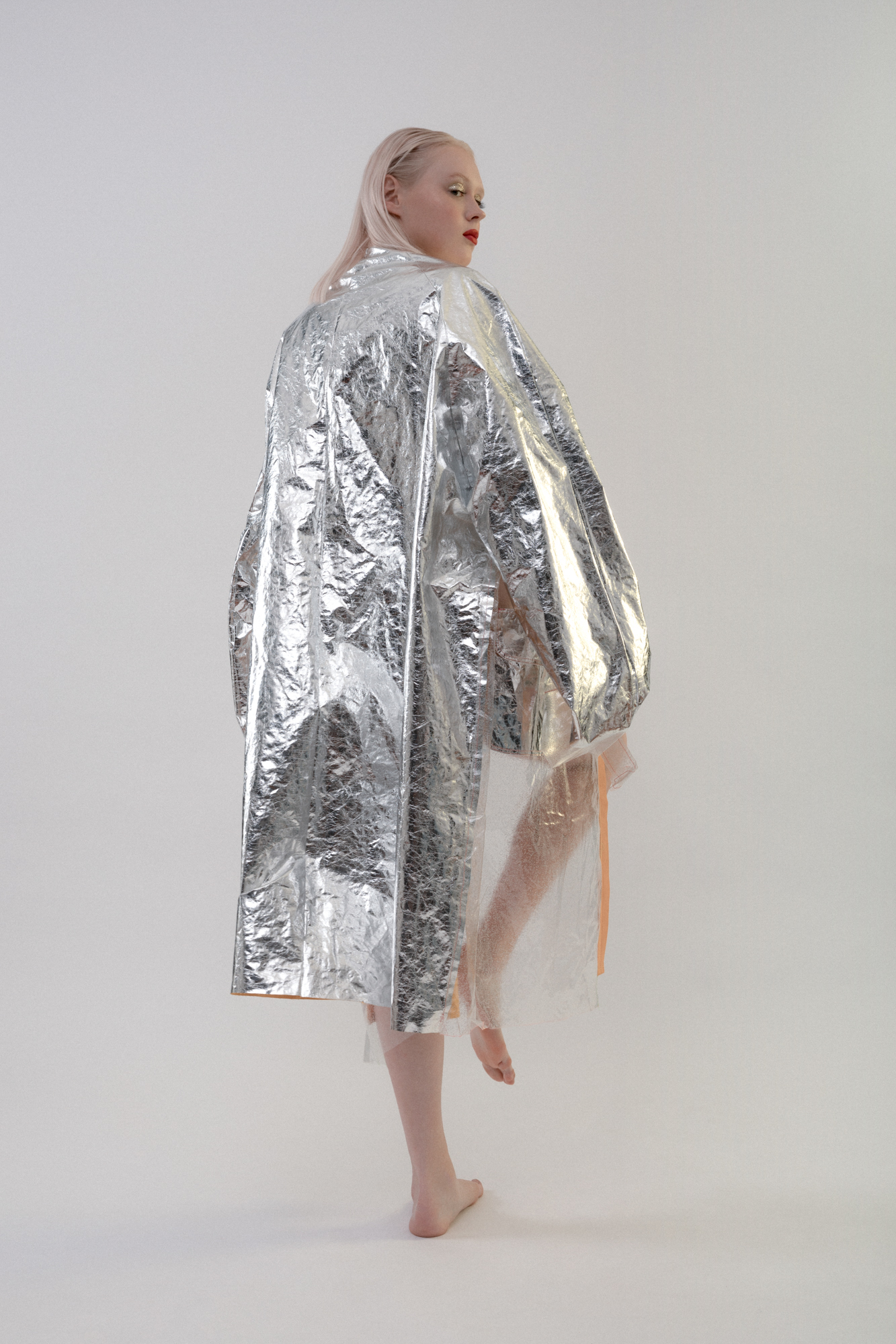 EUPHORIA — Look 11