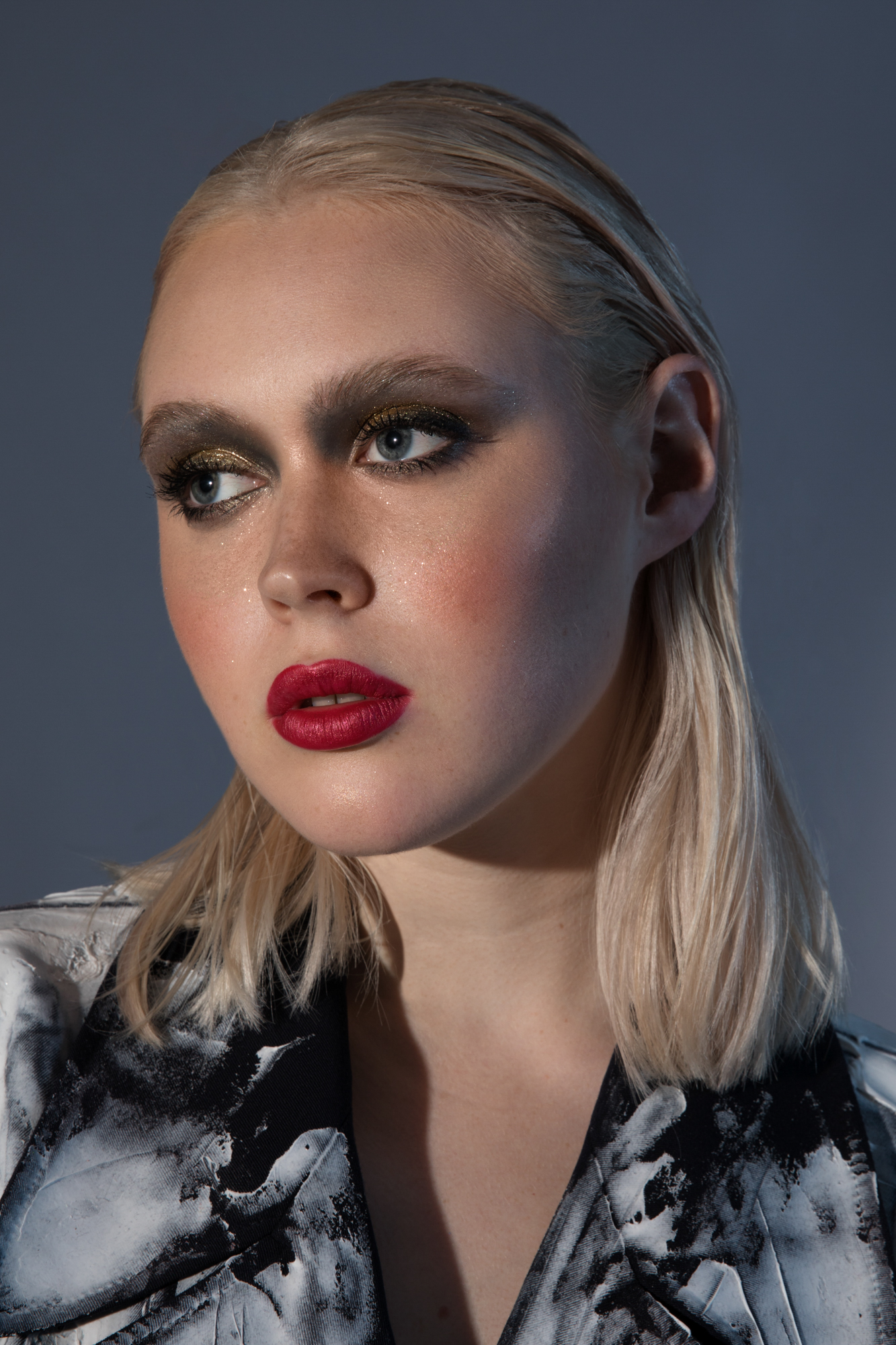 EUPHORIA — Look 13