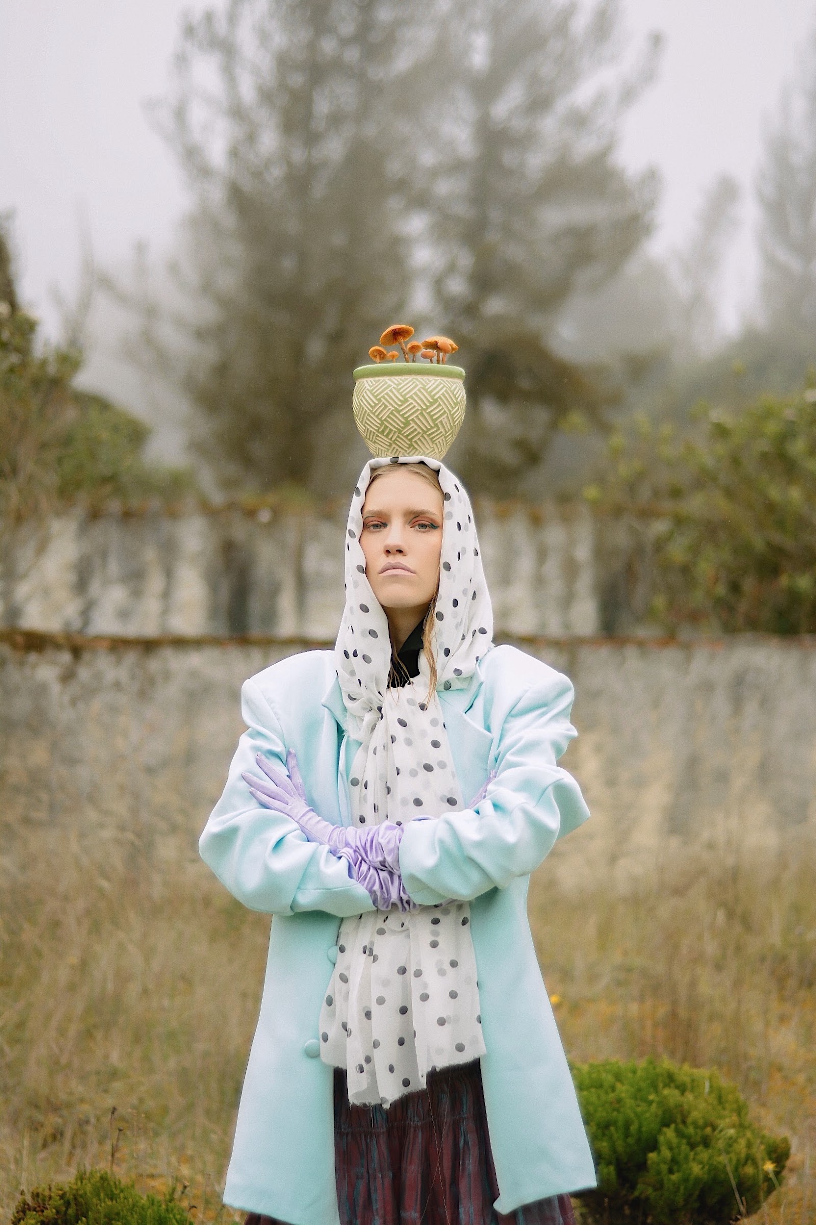 RETROUVAILLES — Look 6