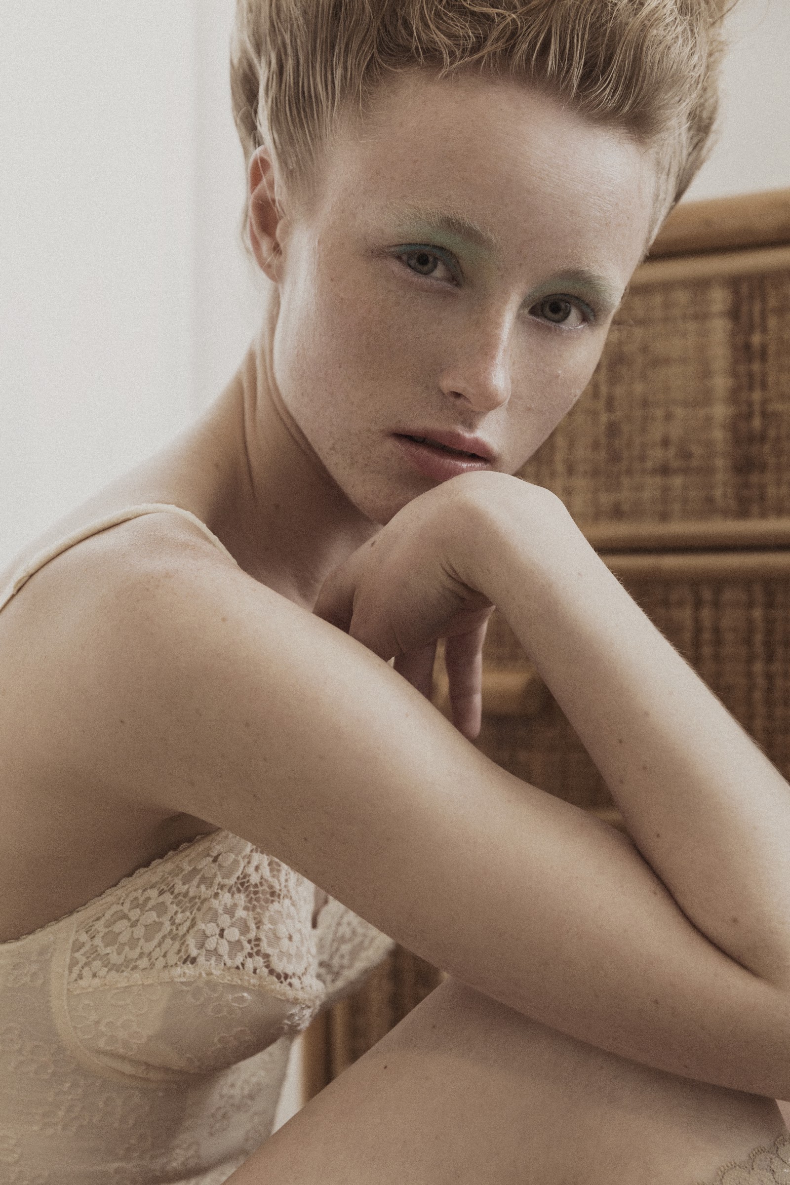 PORCELAIN — Look 14