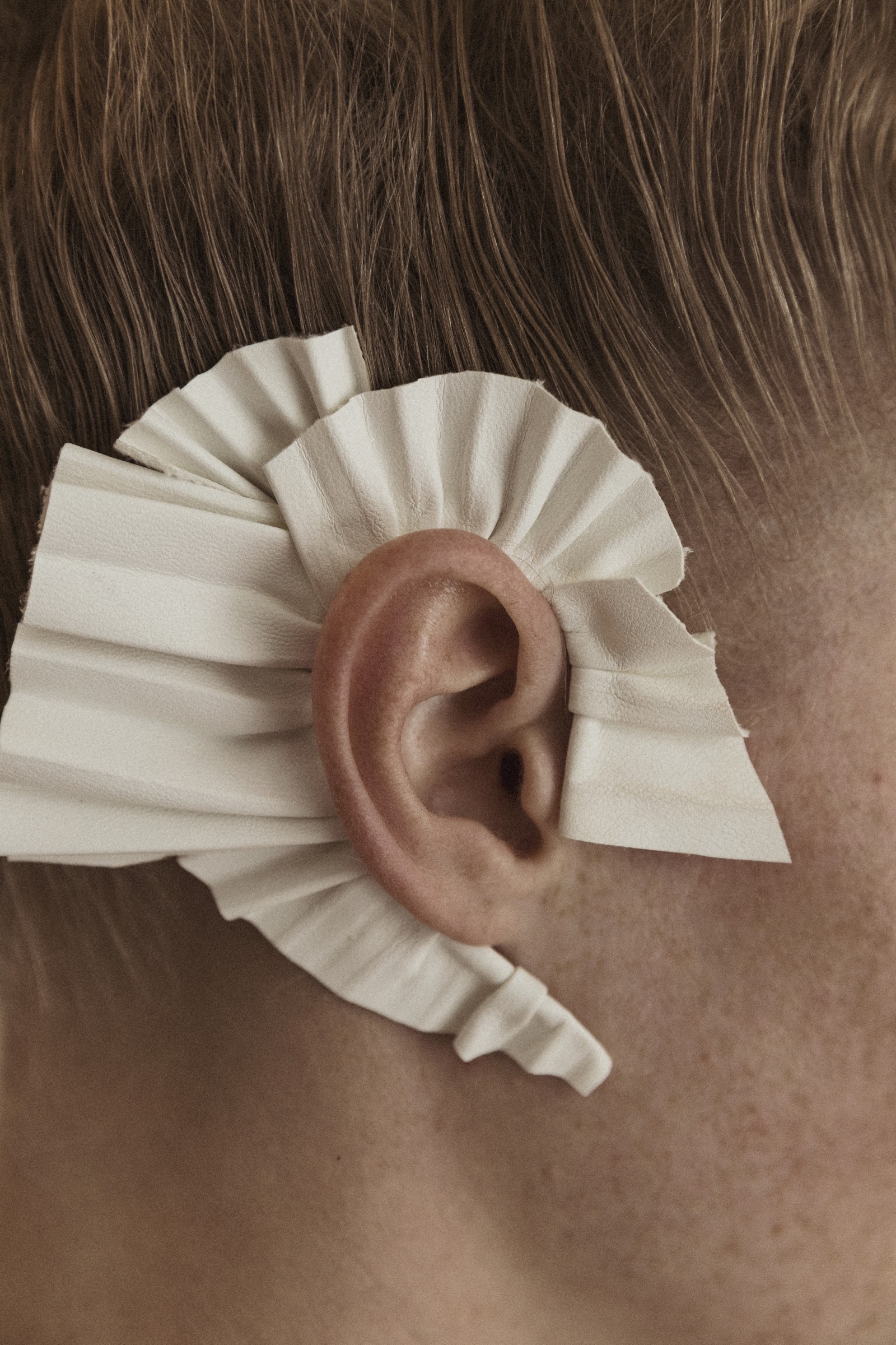 PORCELAIN — Look 18