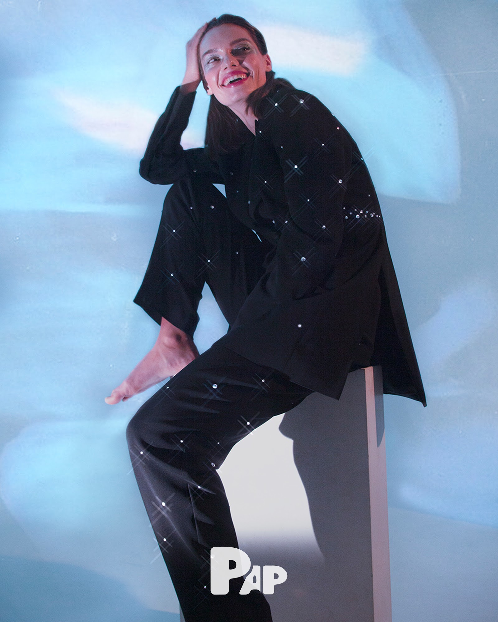 SPARKLING EUPHORIA — Look 9