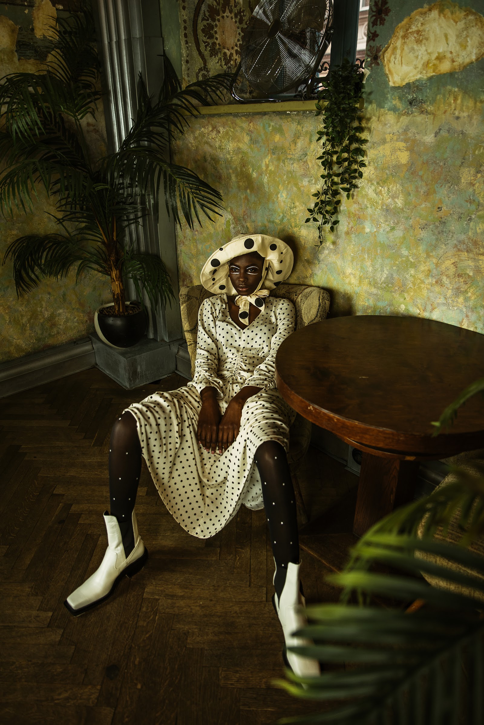 HEVRE — Look 7