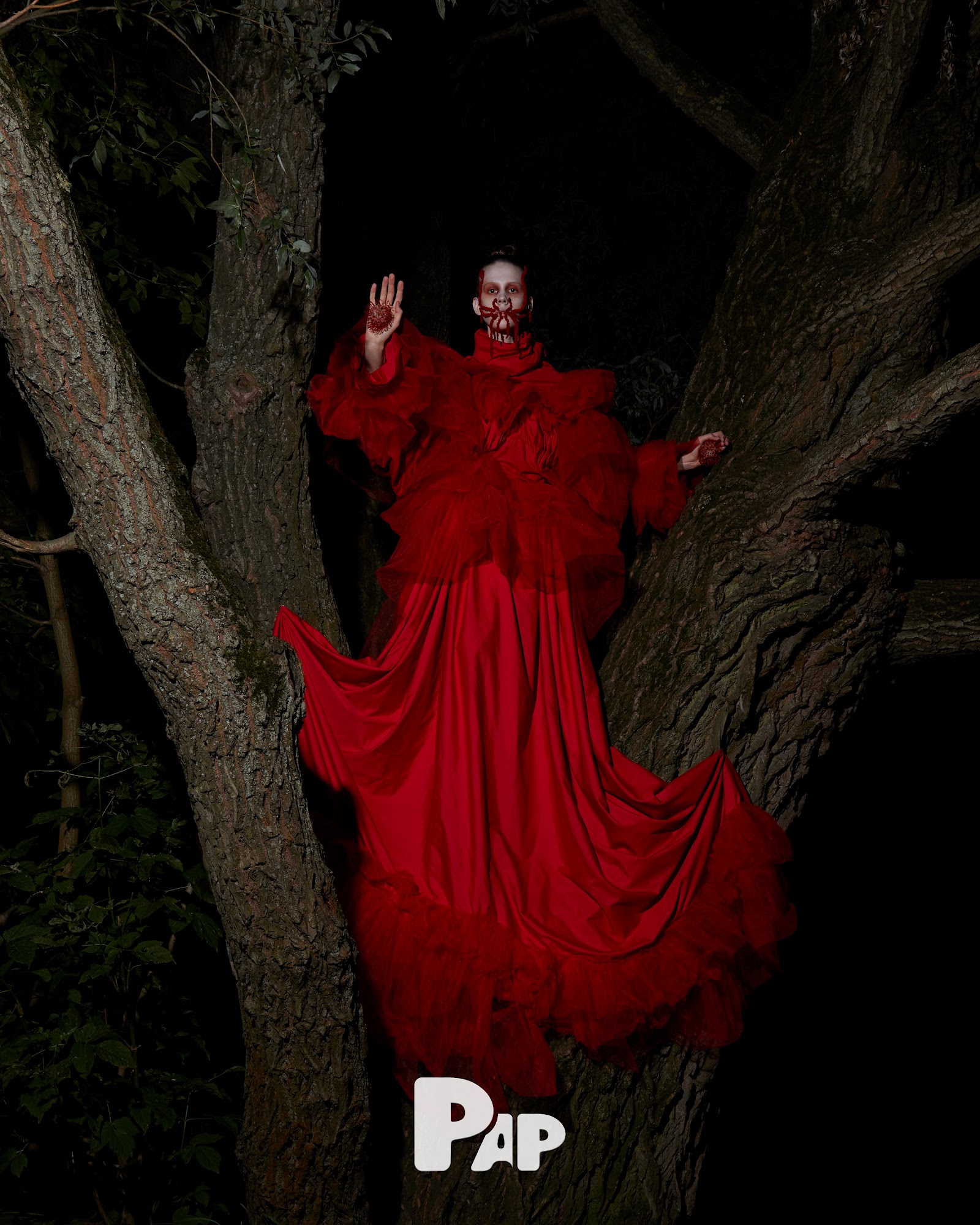 HANAHAKI — Look 10
