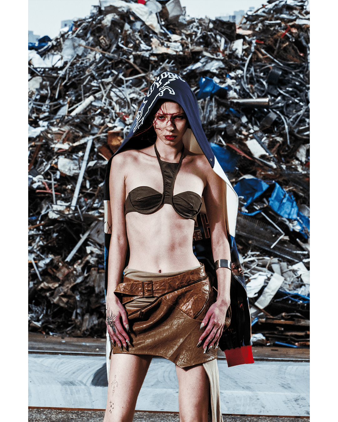 Stray Cat — Look 2