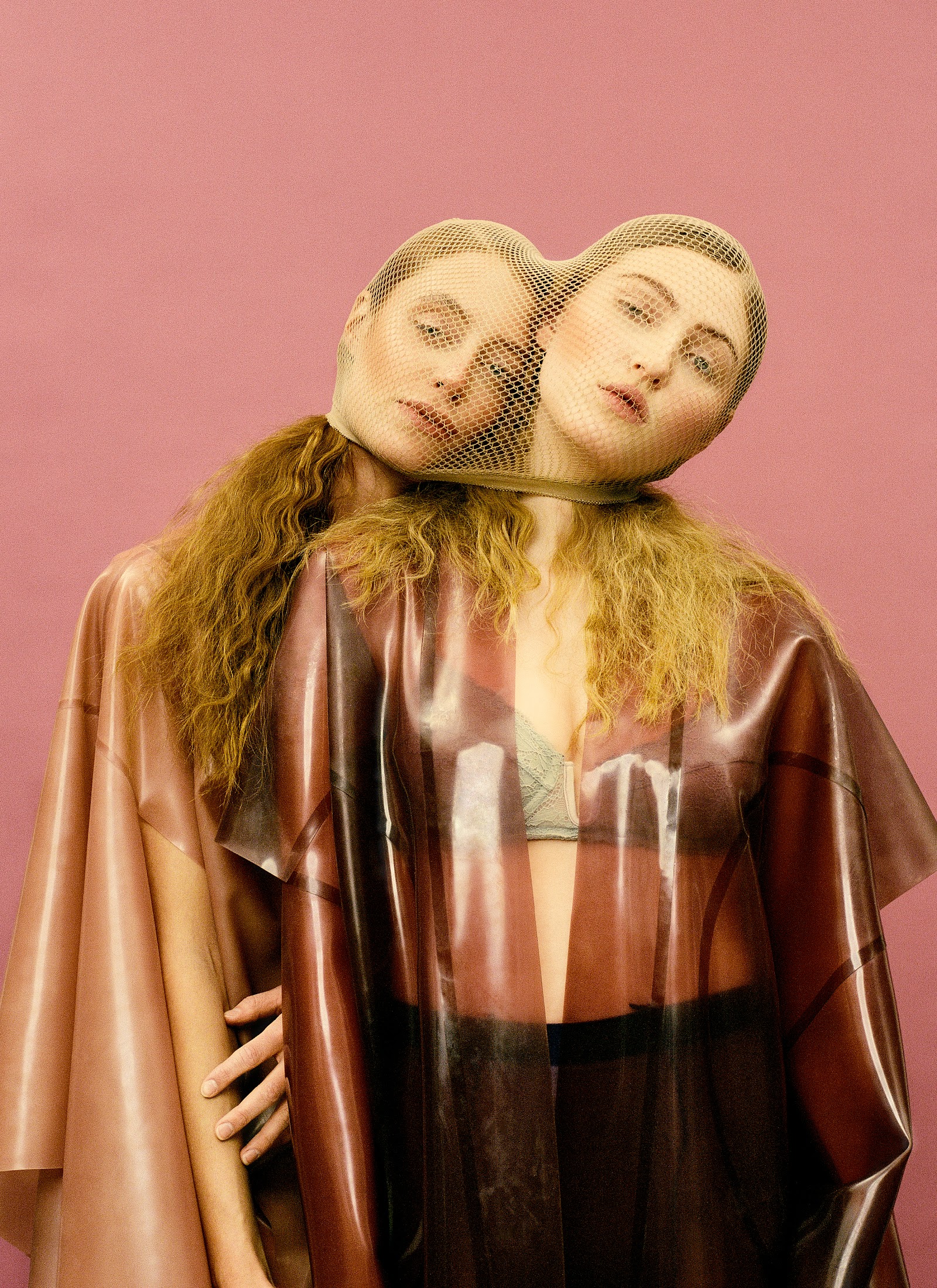 CLINICAL TWINS — Look 7