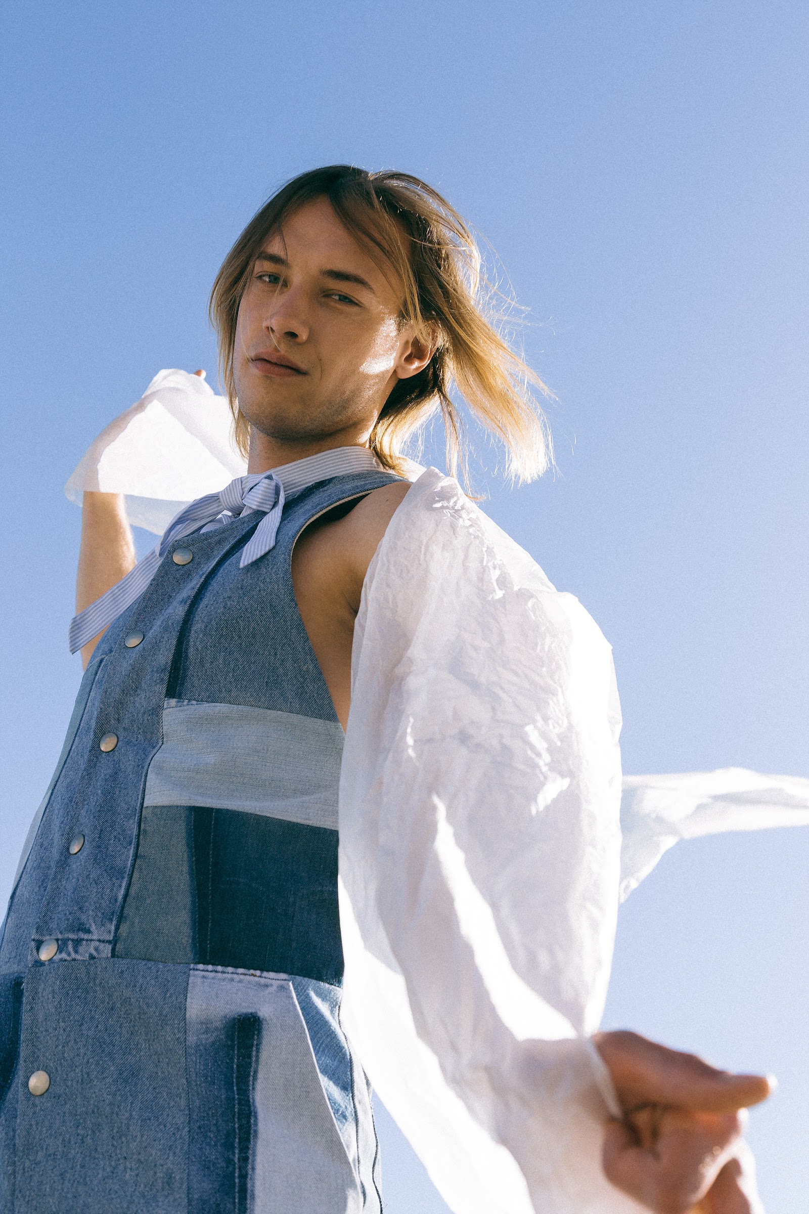 THEIR EMBROIDERED HANDKERCHIEFS WAVING ME OFF — Look 18