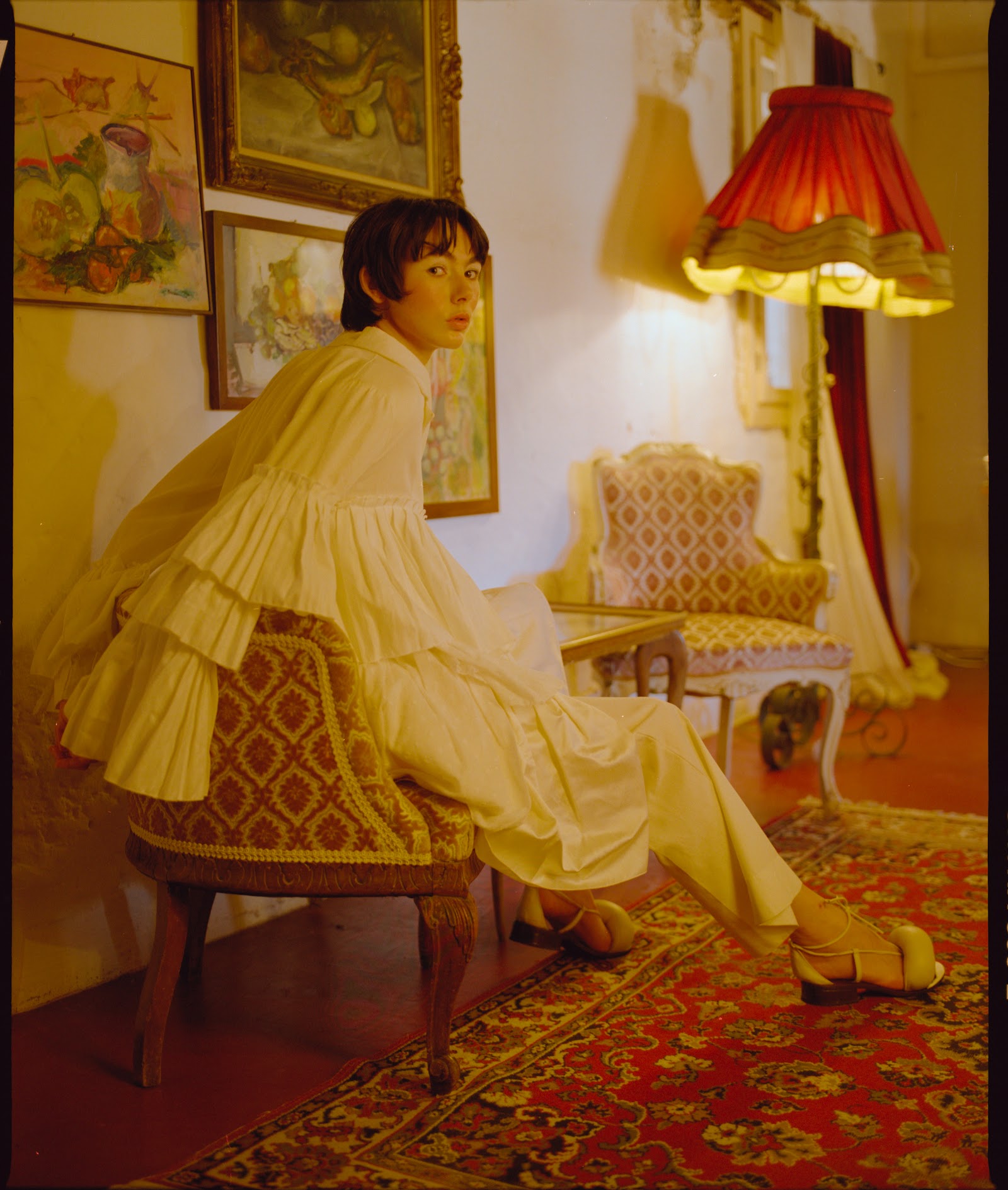 WHITE AND NAIVE — Look 12