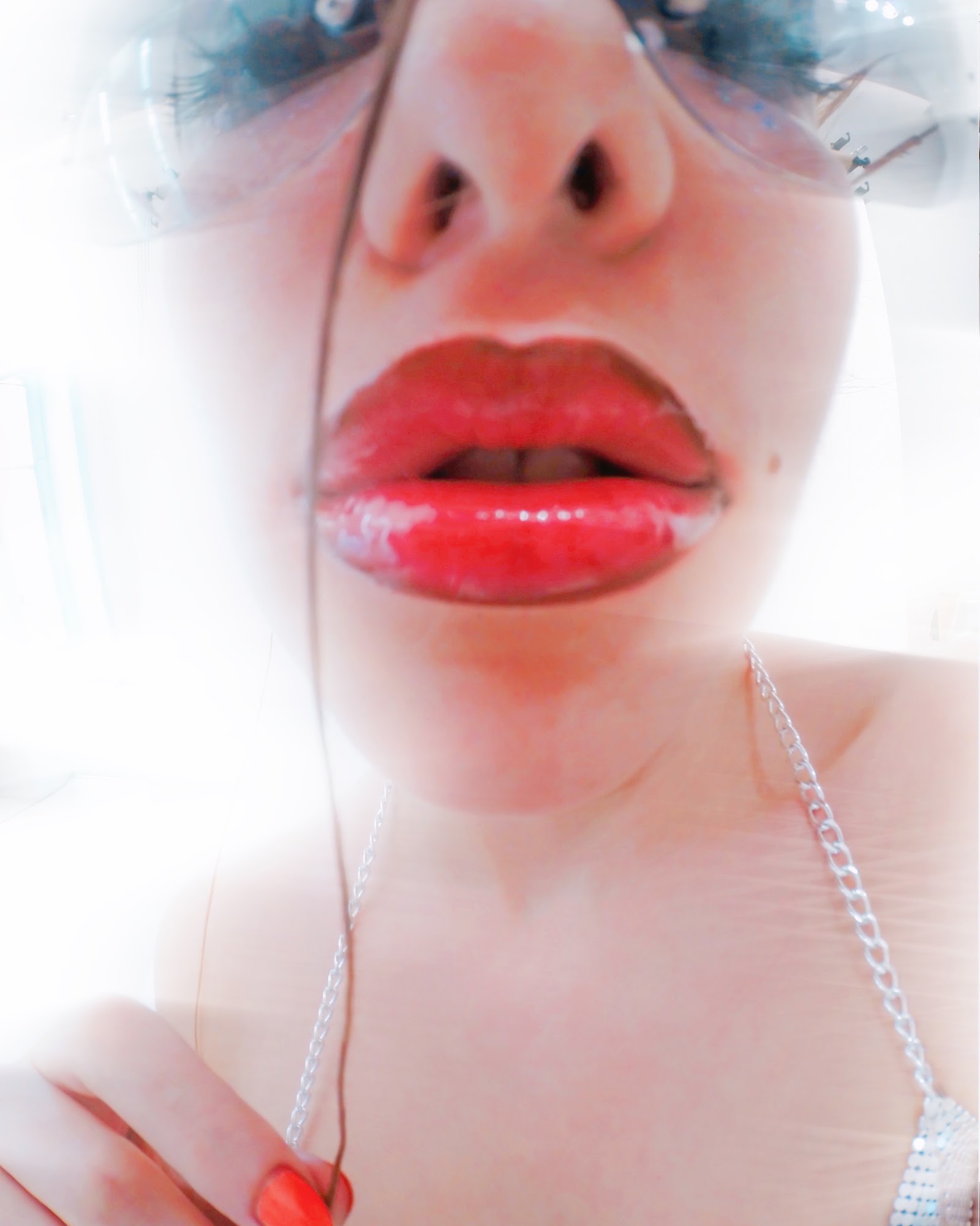 OOPS I DID IT AGAIN — Look 9