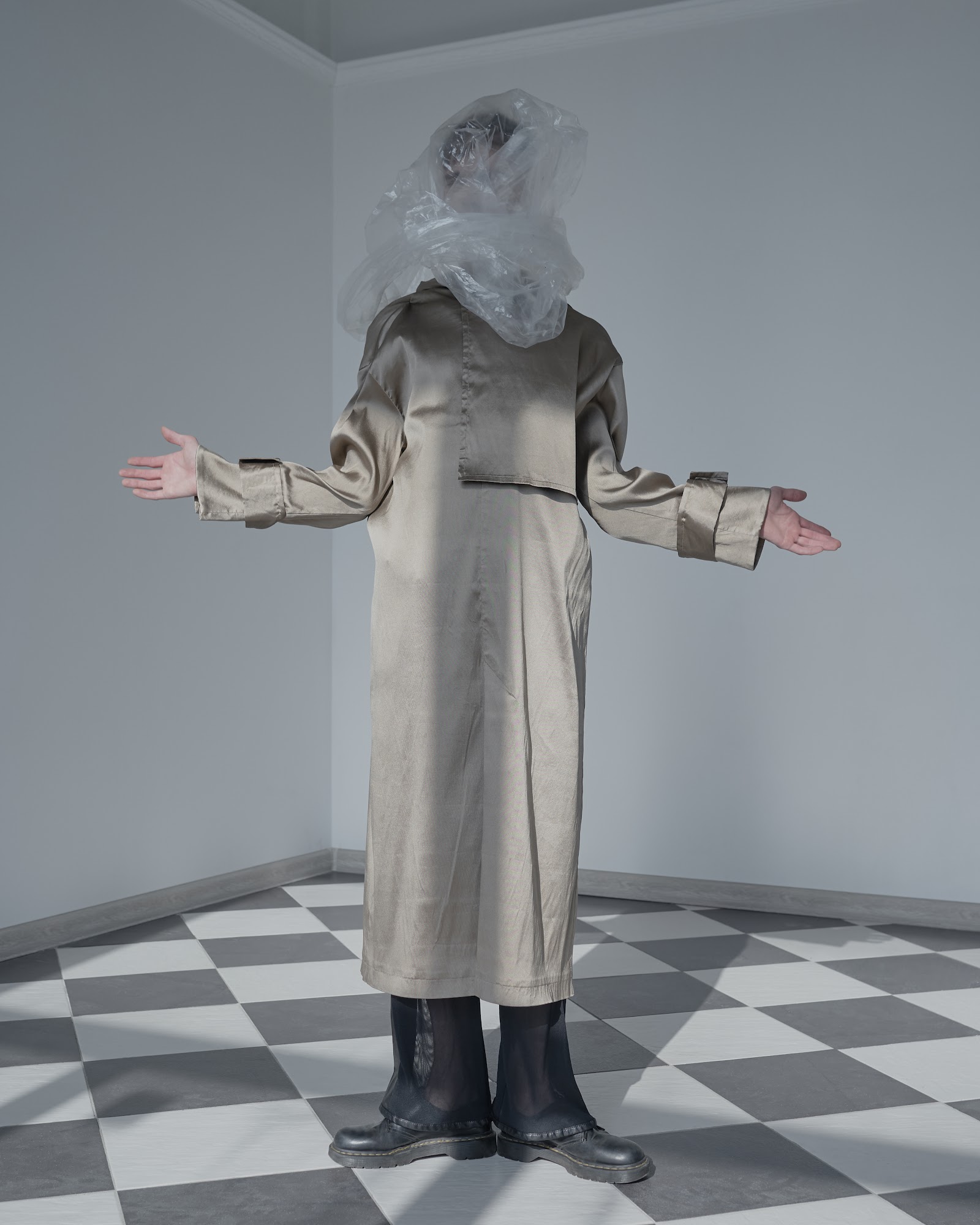 WEIRD PERSON — Look 8