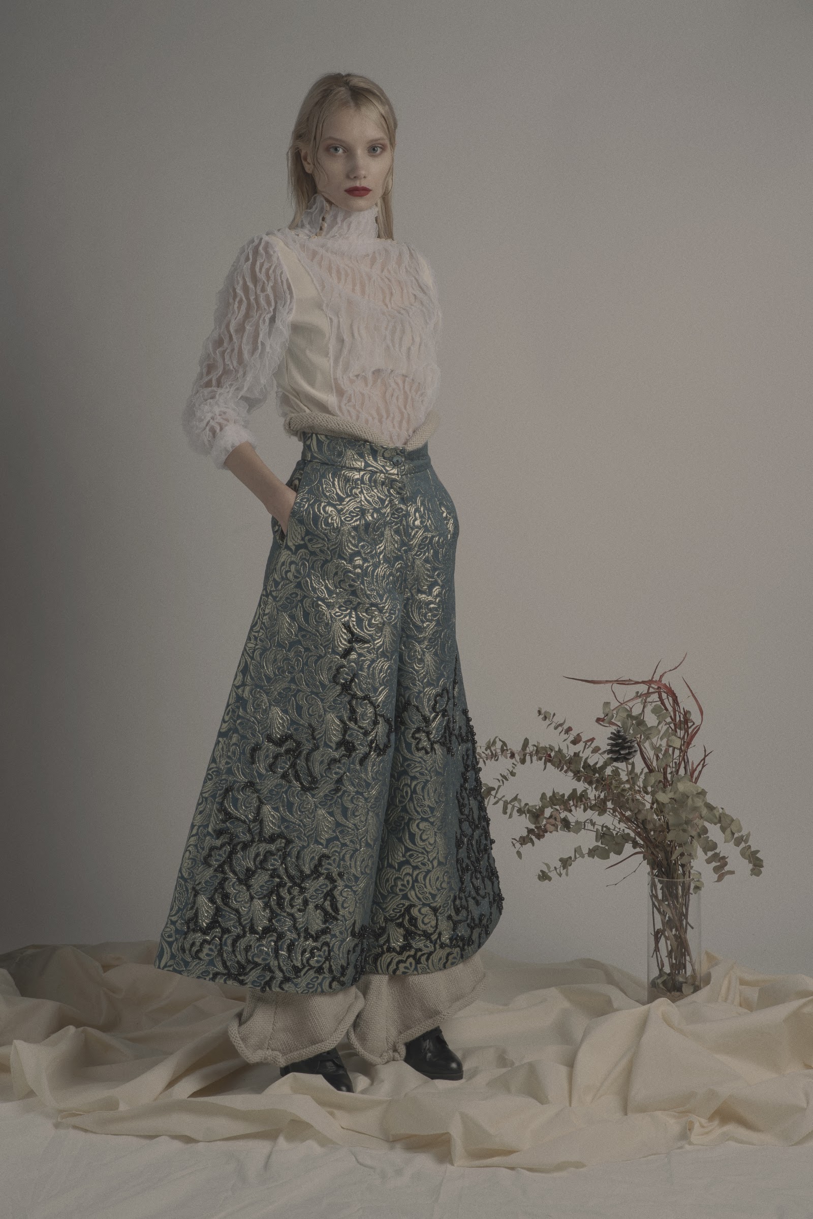 MARSELLA — Look 10