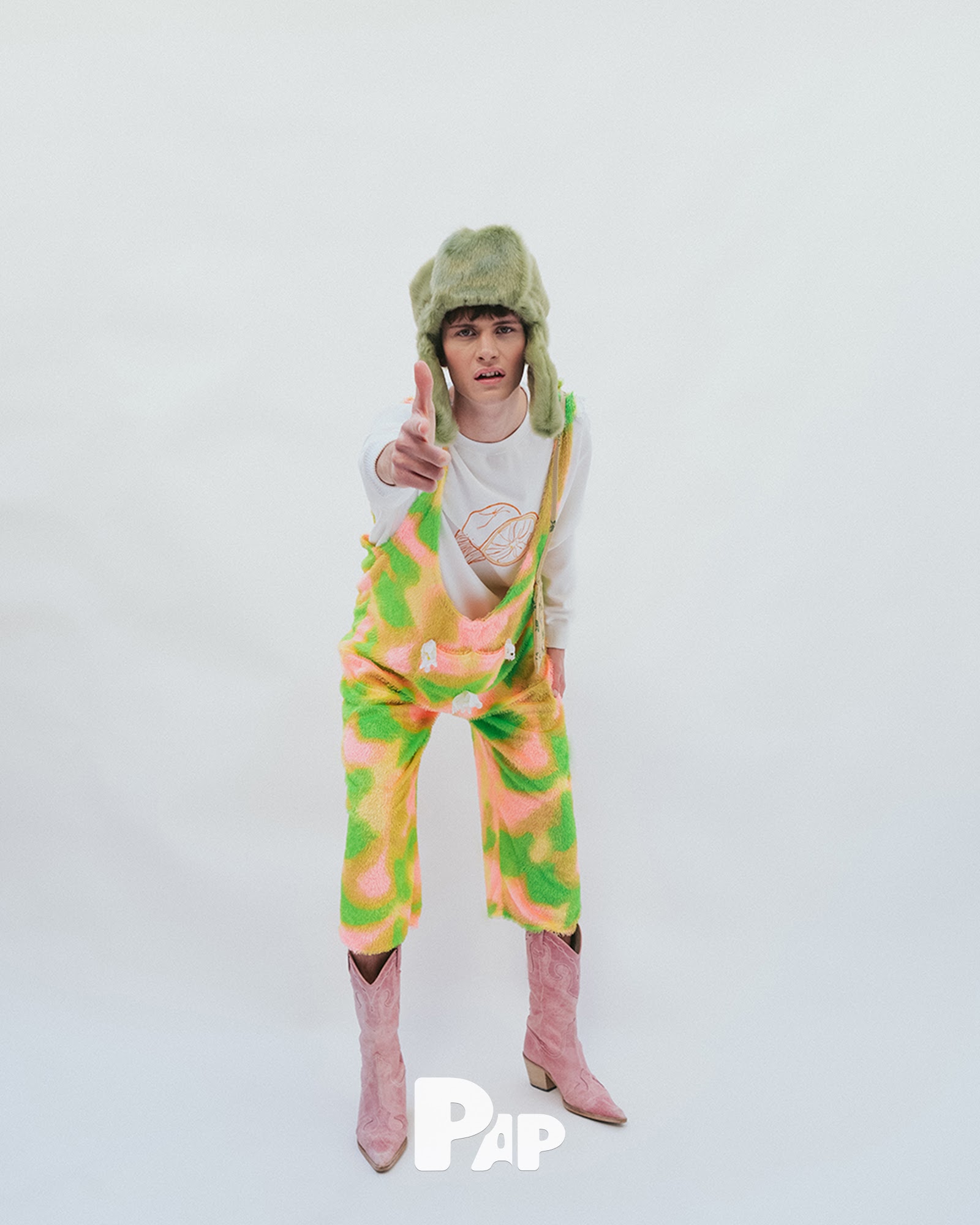 MY IMAGINARY BOYFRIEND — Look 4
