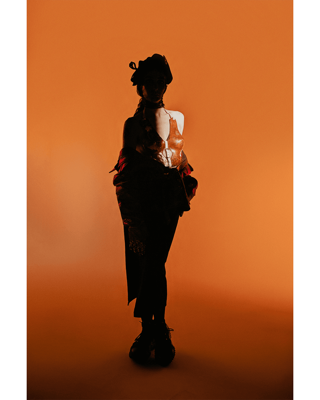 Contacting Intrinsic Shadows — Look 12