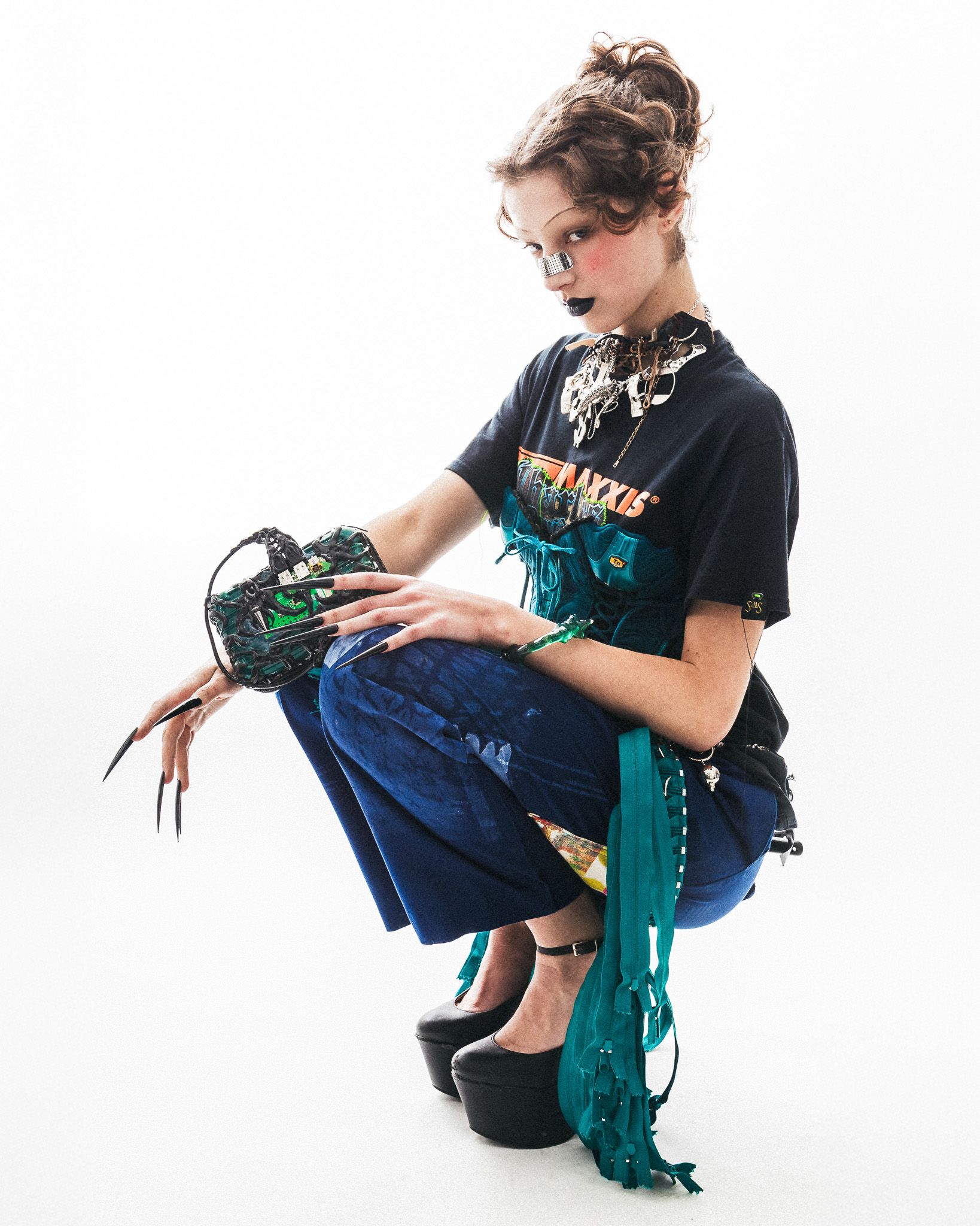 Cartoon Darkness — Look 13