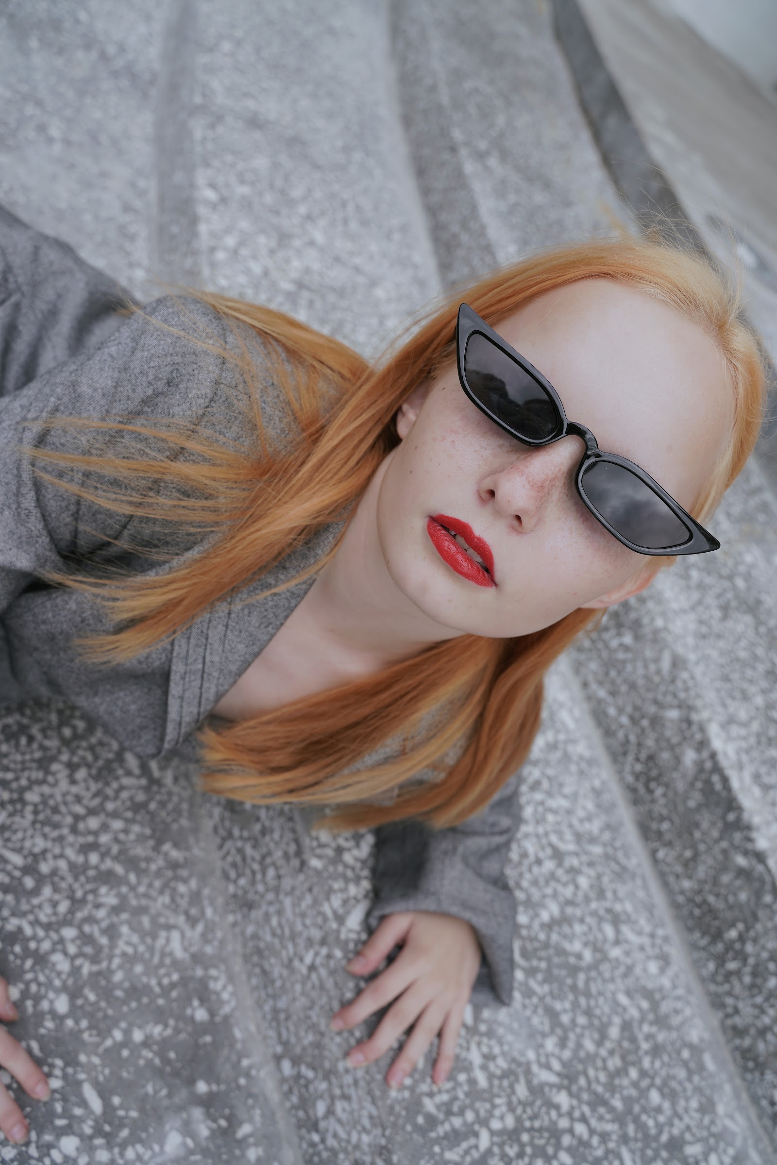 DIE ROOTHAARIGEN PUPPEN — Look 5