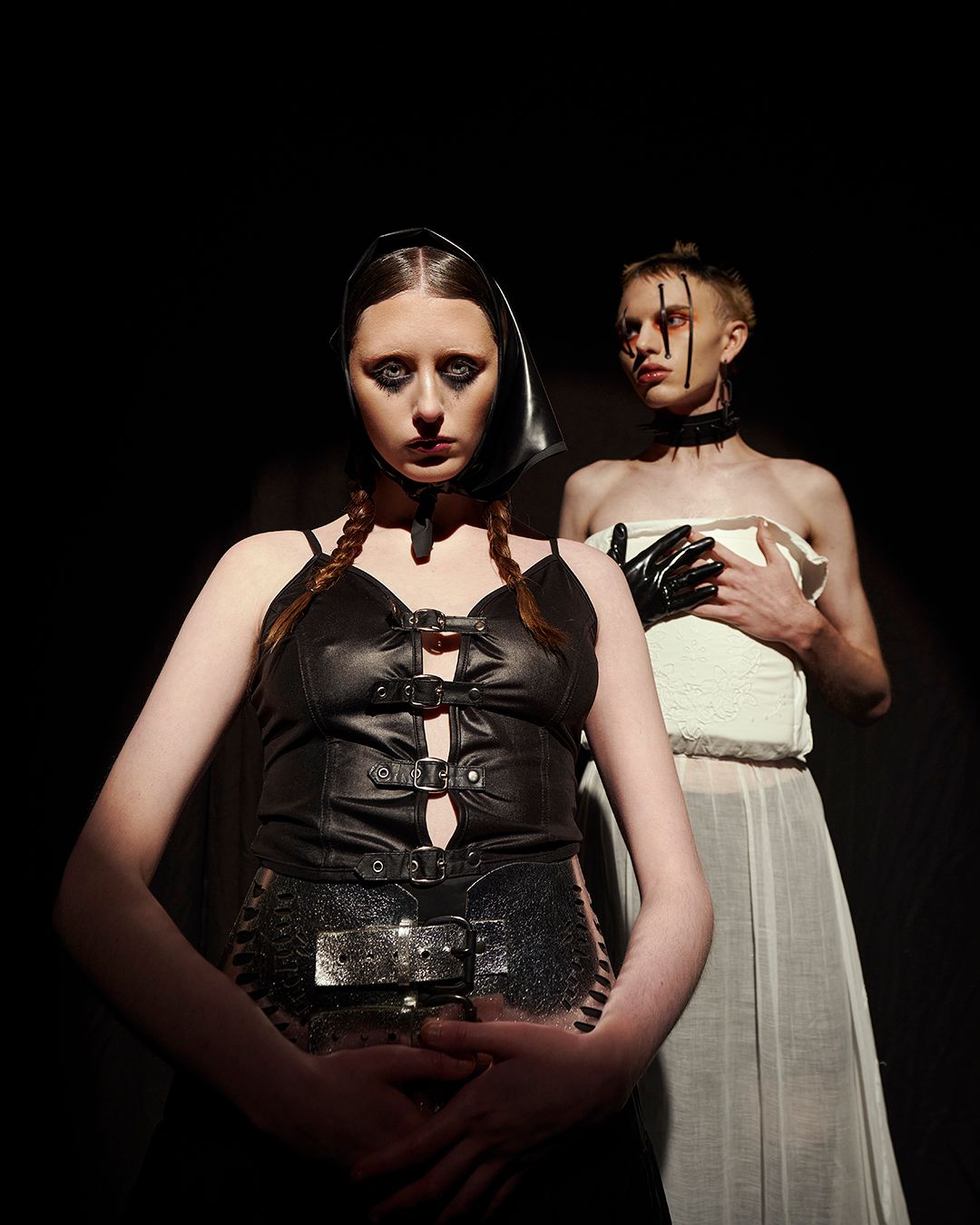 Entanglement — Look 7