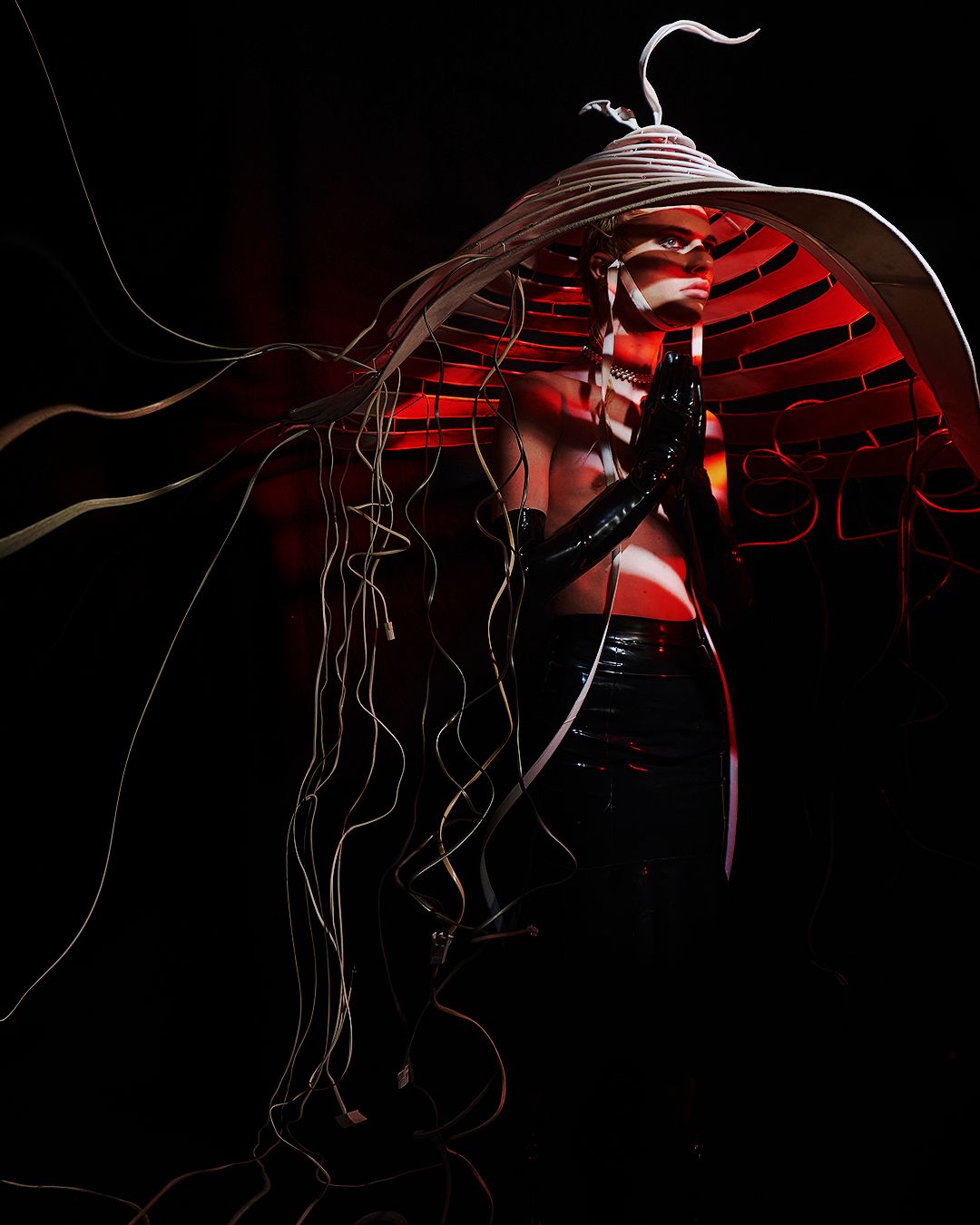 Entanglement — Look 12
