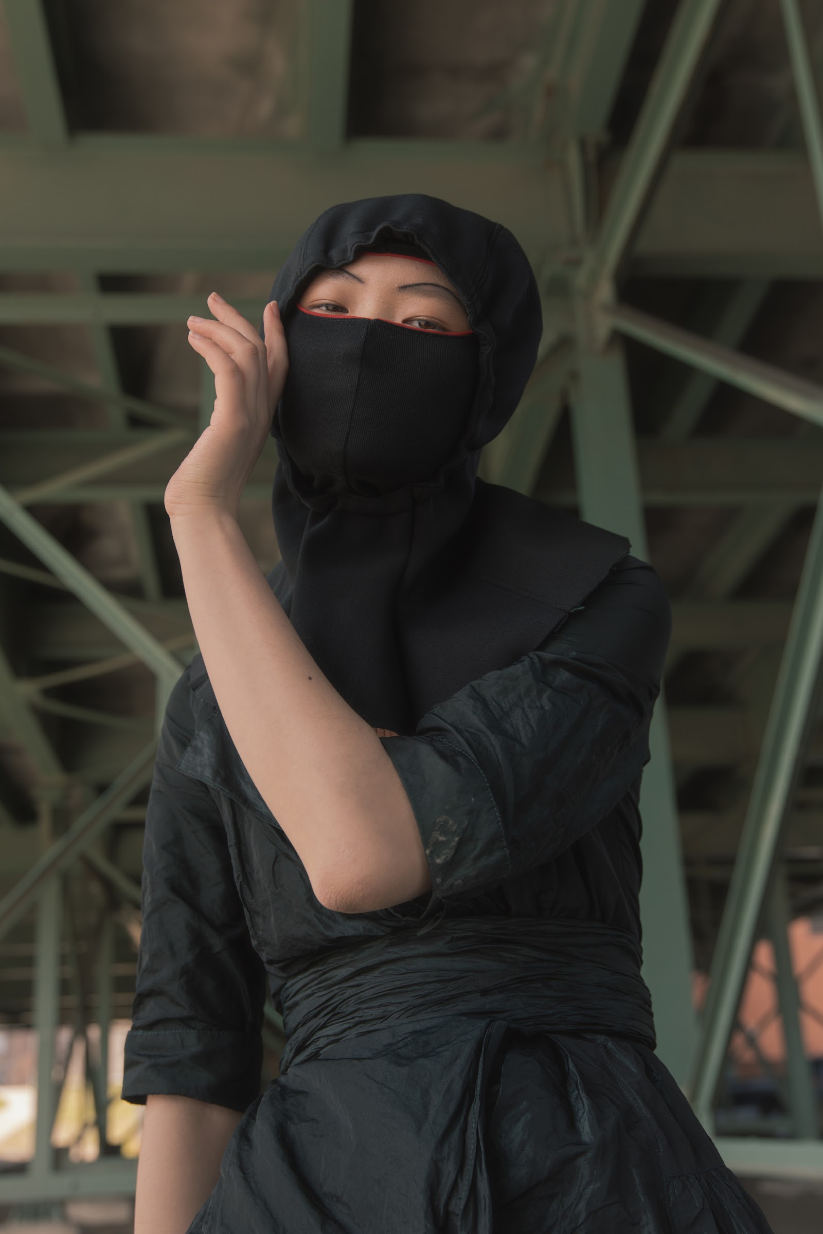 DISCONNECTED — Look 2