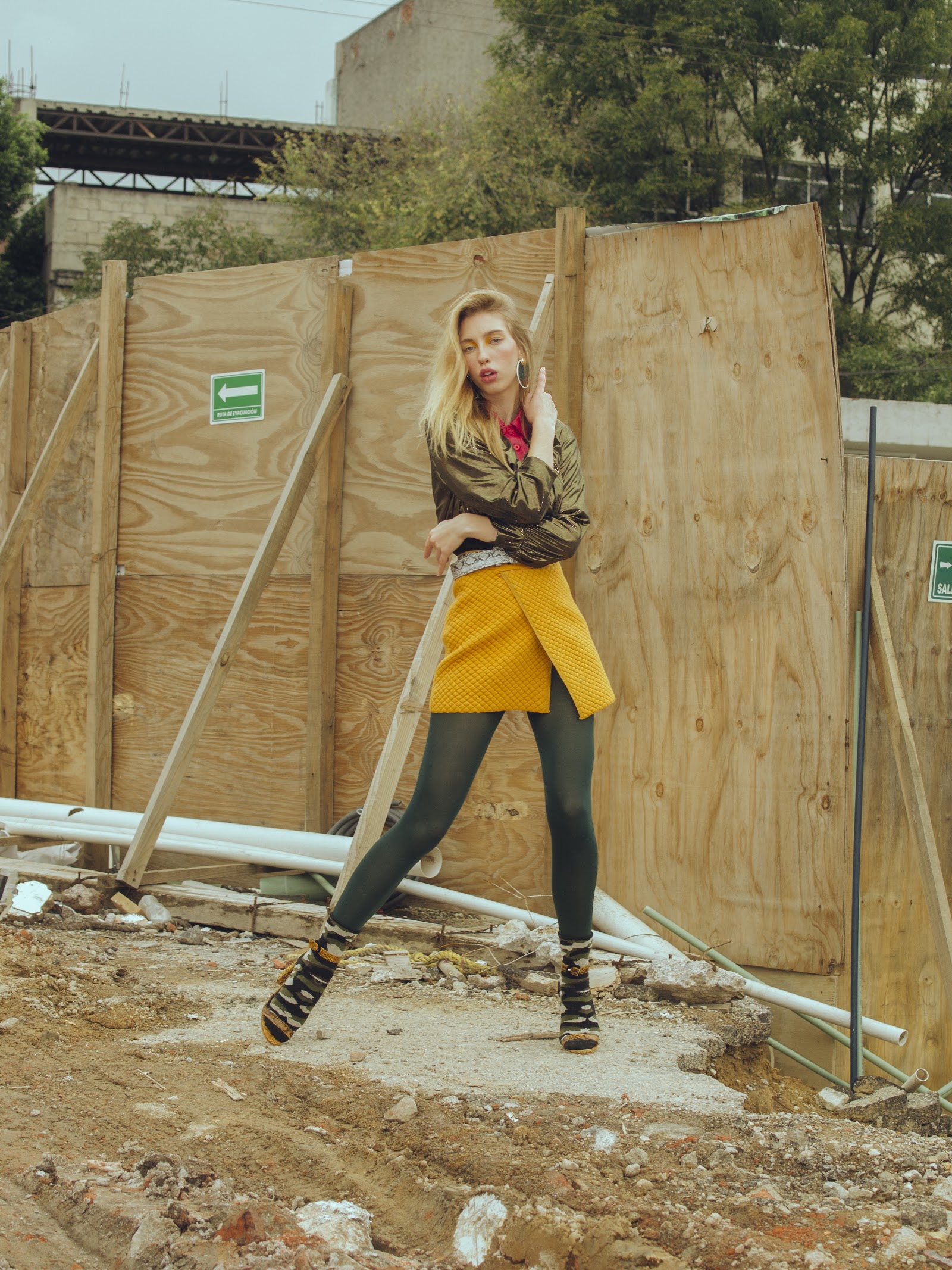 NICE GIRL IN MODERN TIMES — Look 7