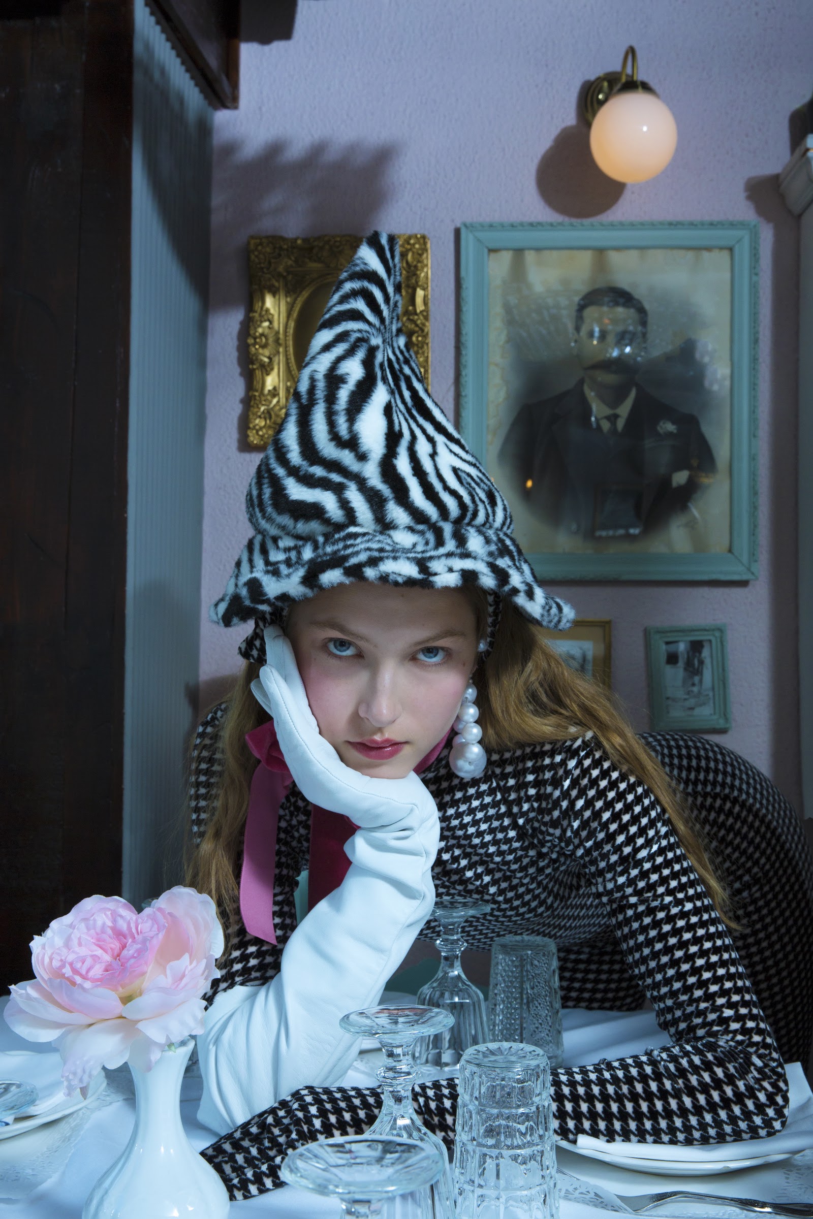 THE DINNER PARTY — Look 5