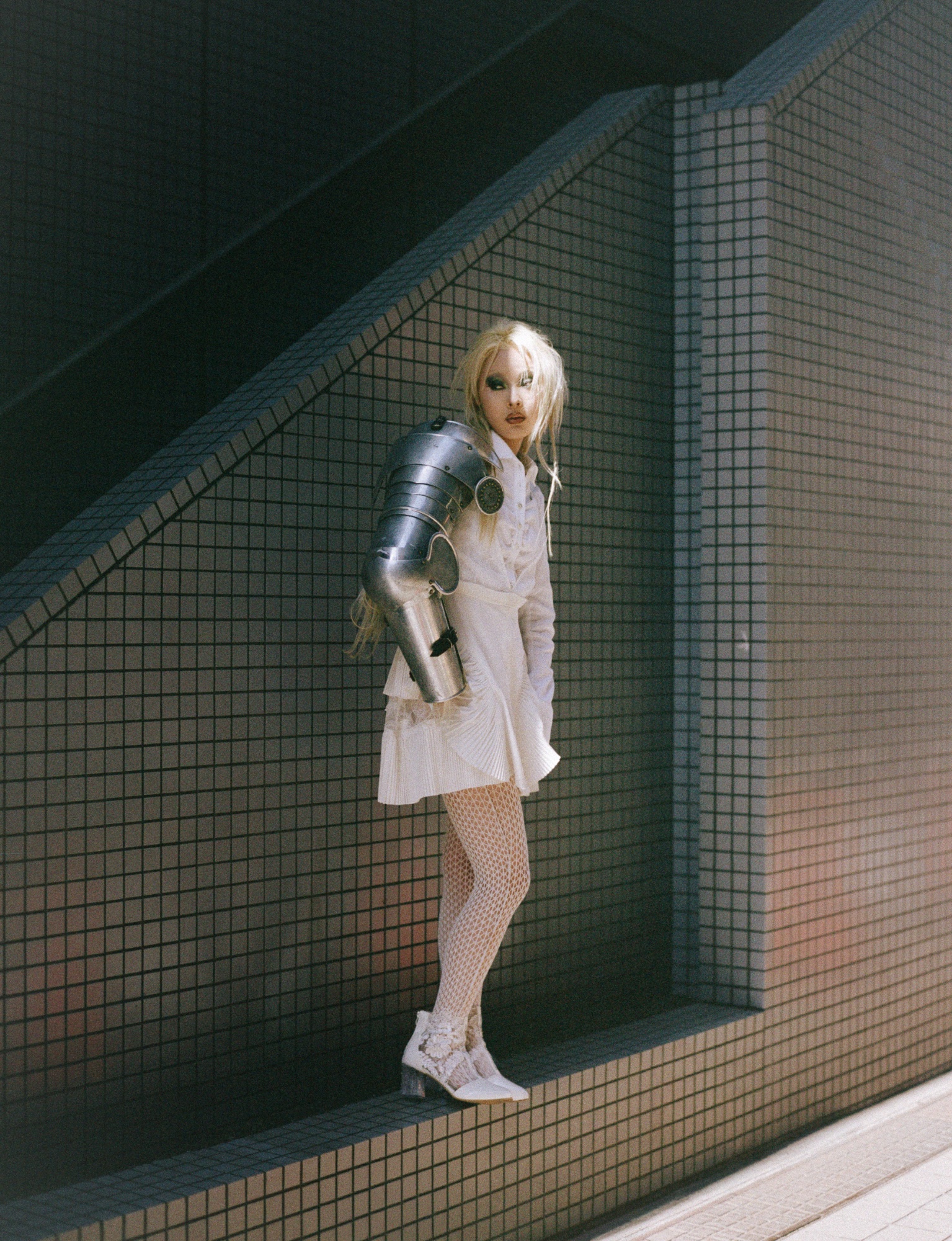 ARMORE — Look 4